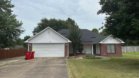 Photo of 309 Michael Cir CIR, Morrilton, AR 72110 (MLS # 26028214)