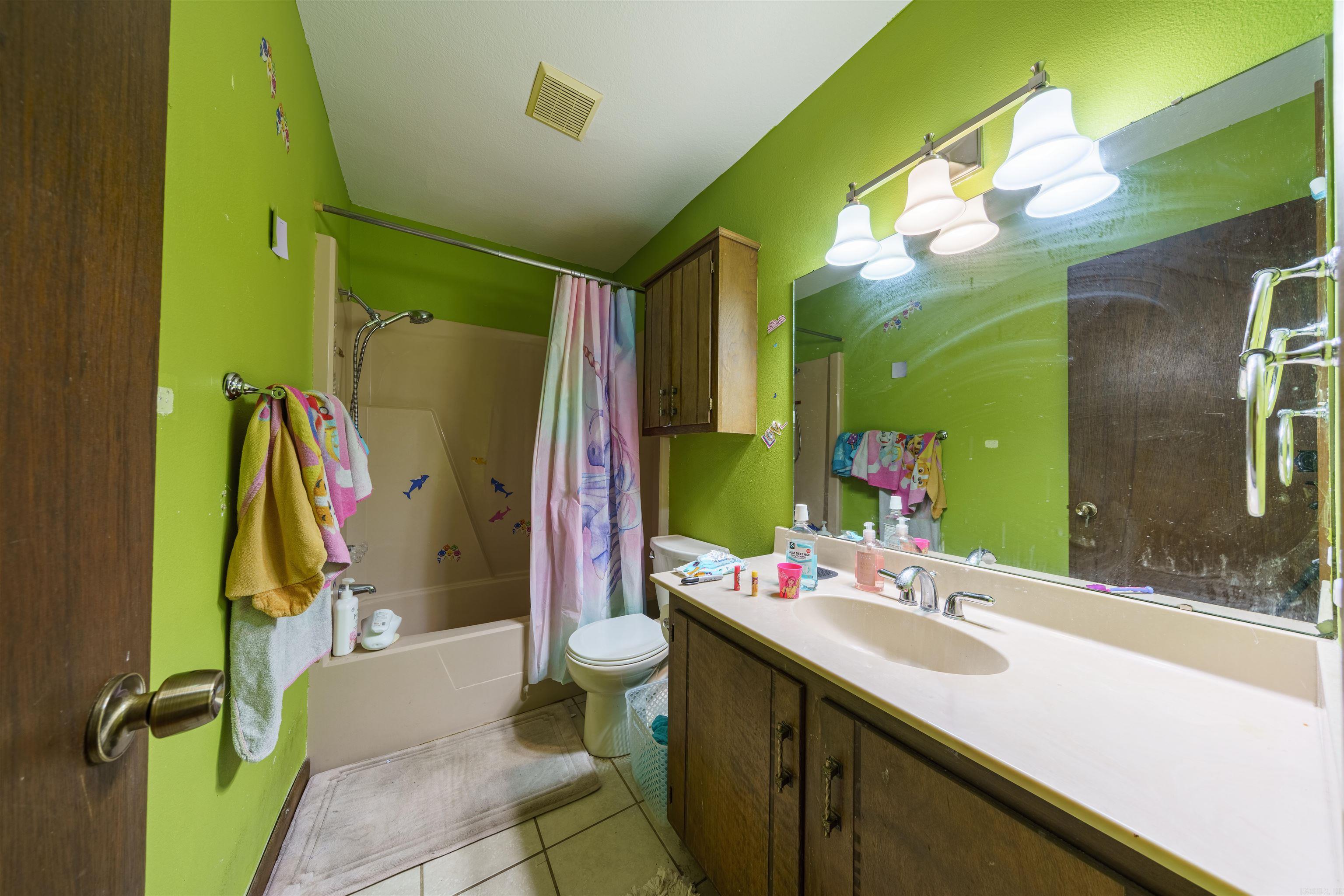 BRYANT WOODLAND HGTS - Residential