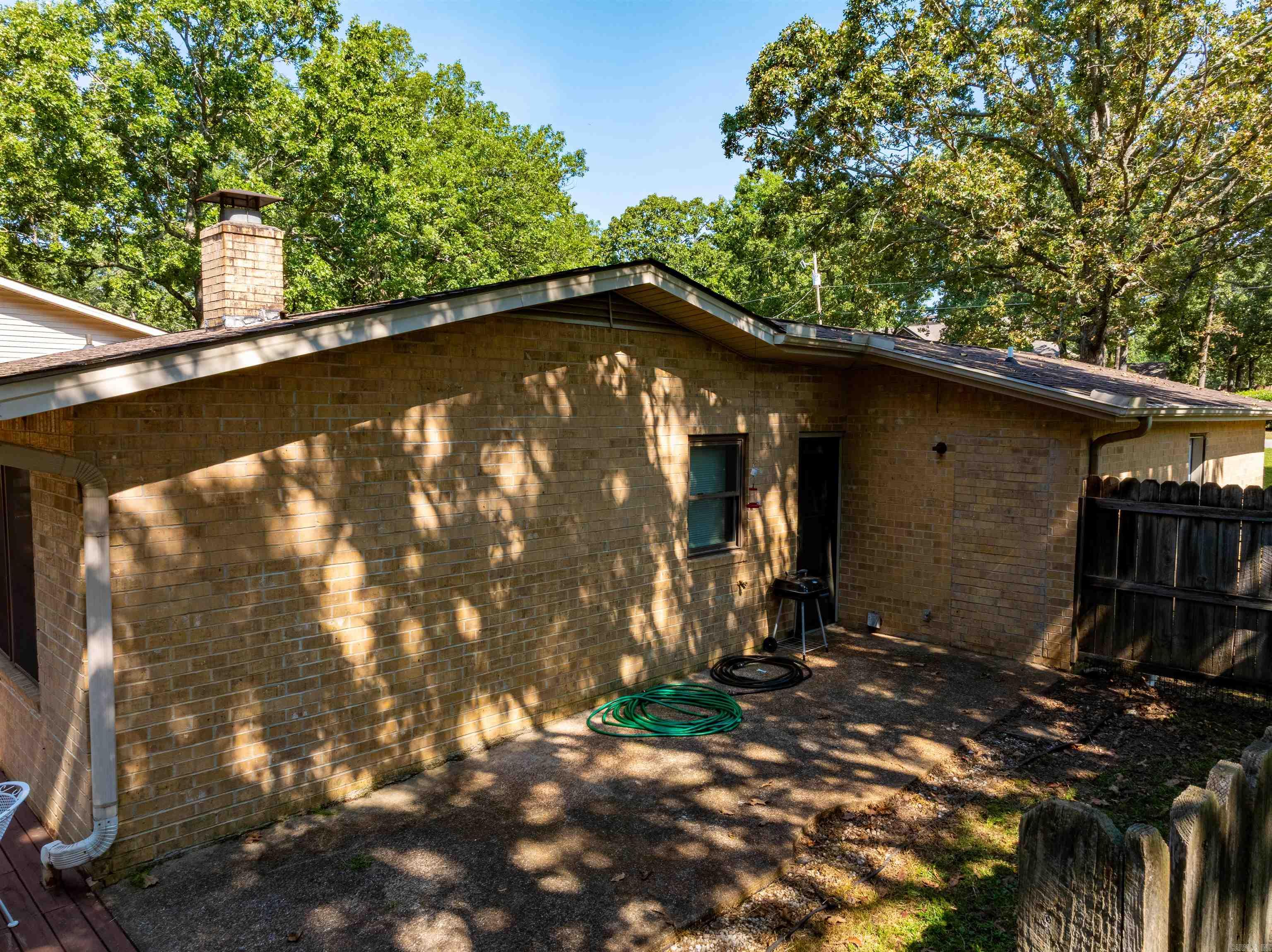 BRYANT WOODLAND HGTS - Residential
