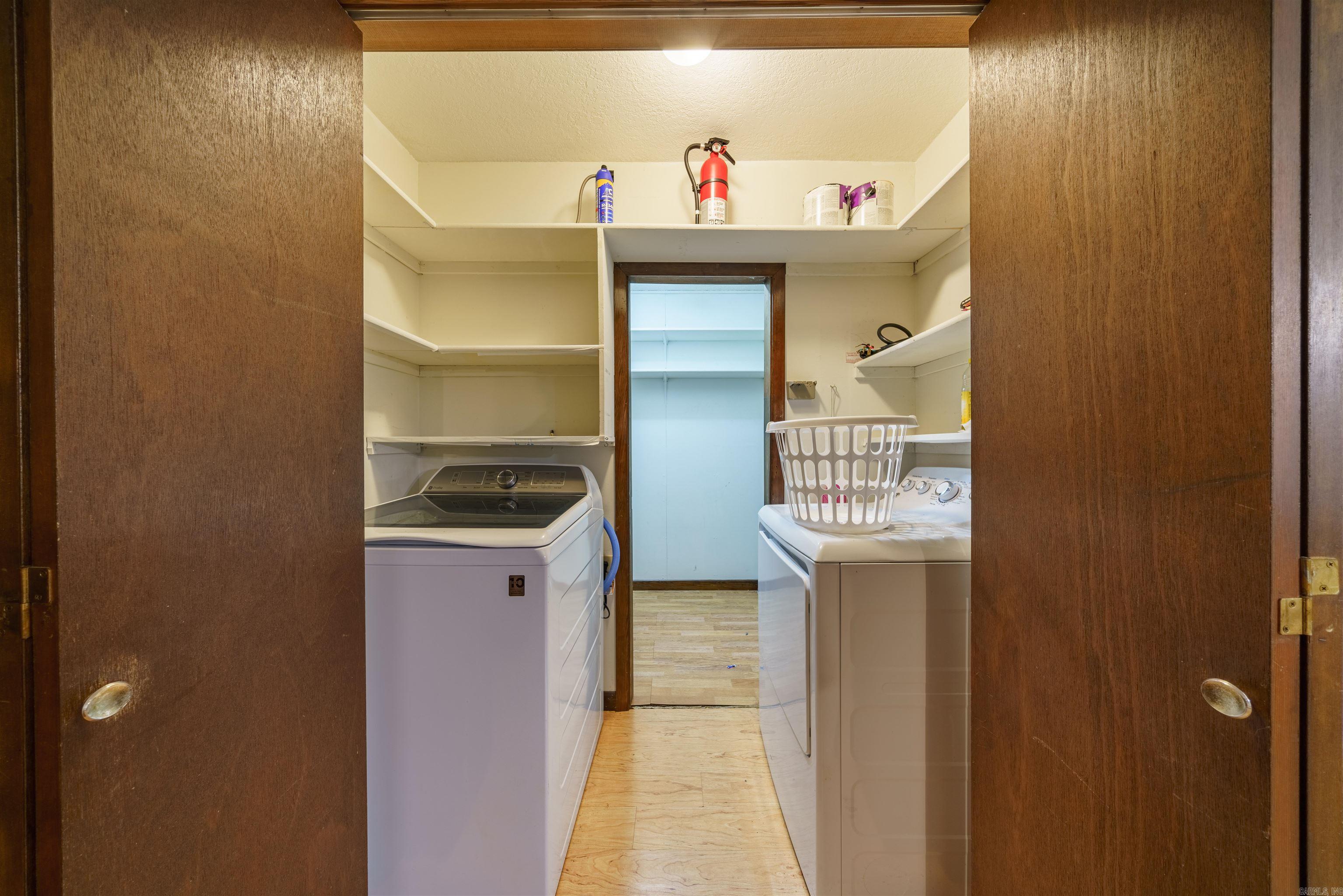 BRYANT WOODLAND HGTS - Residential