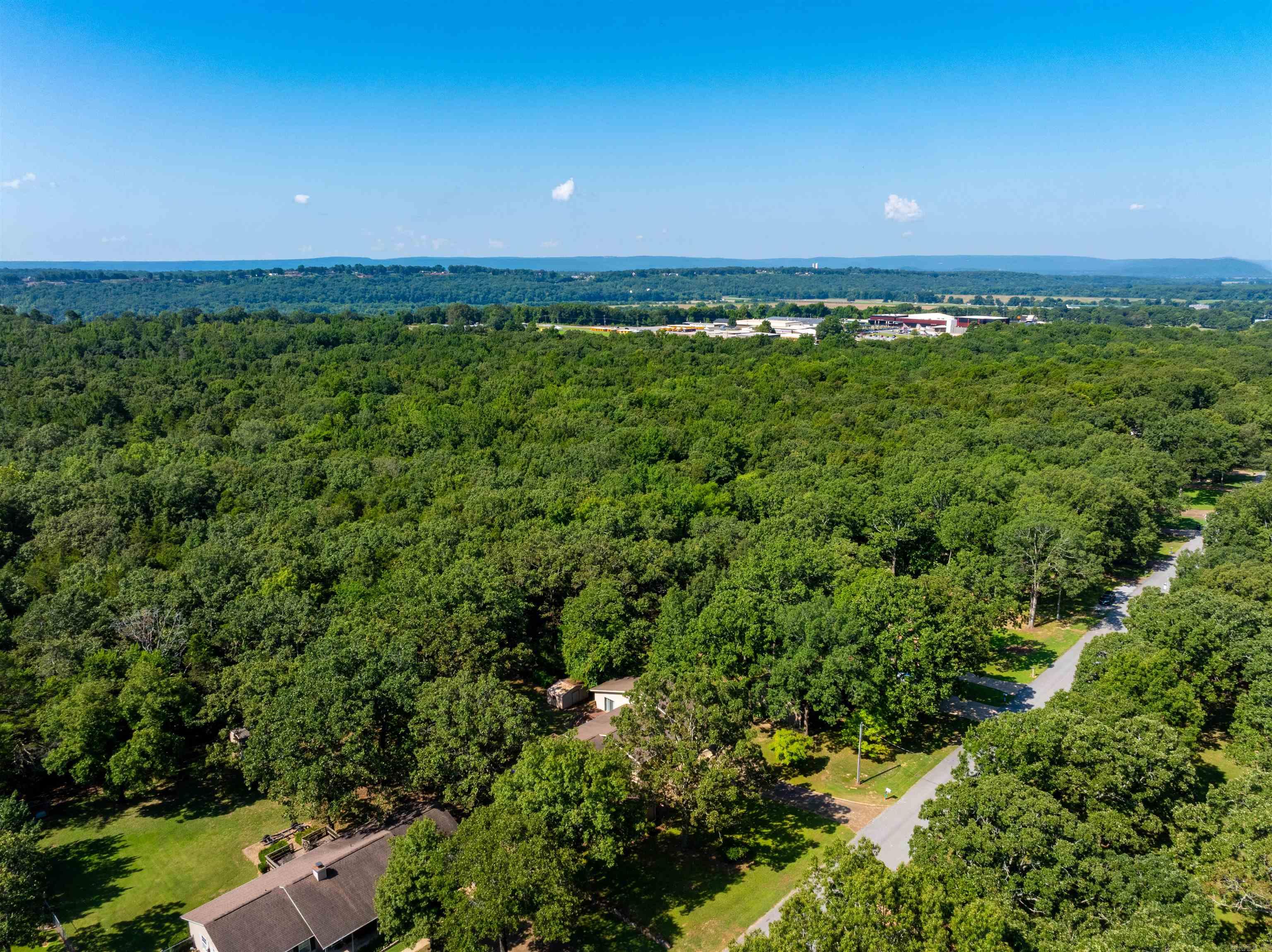 BRYANT WOODLAND HGTS - Residential