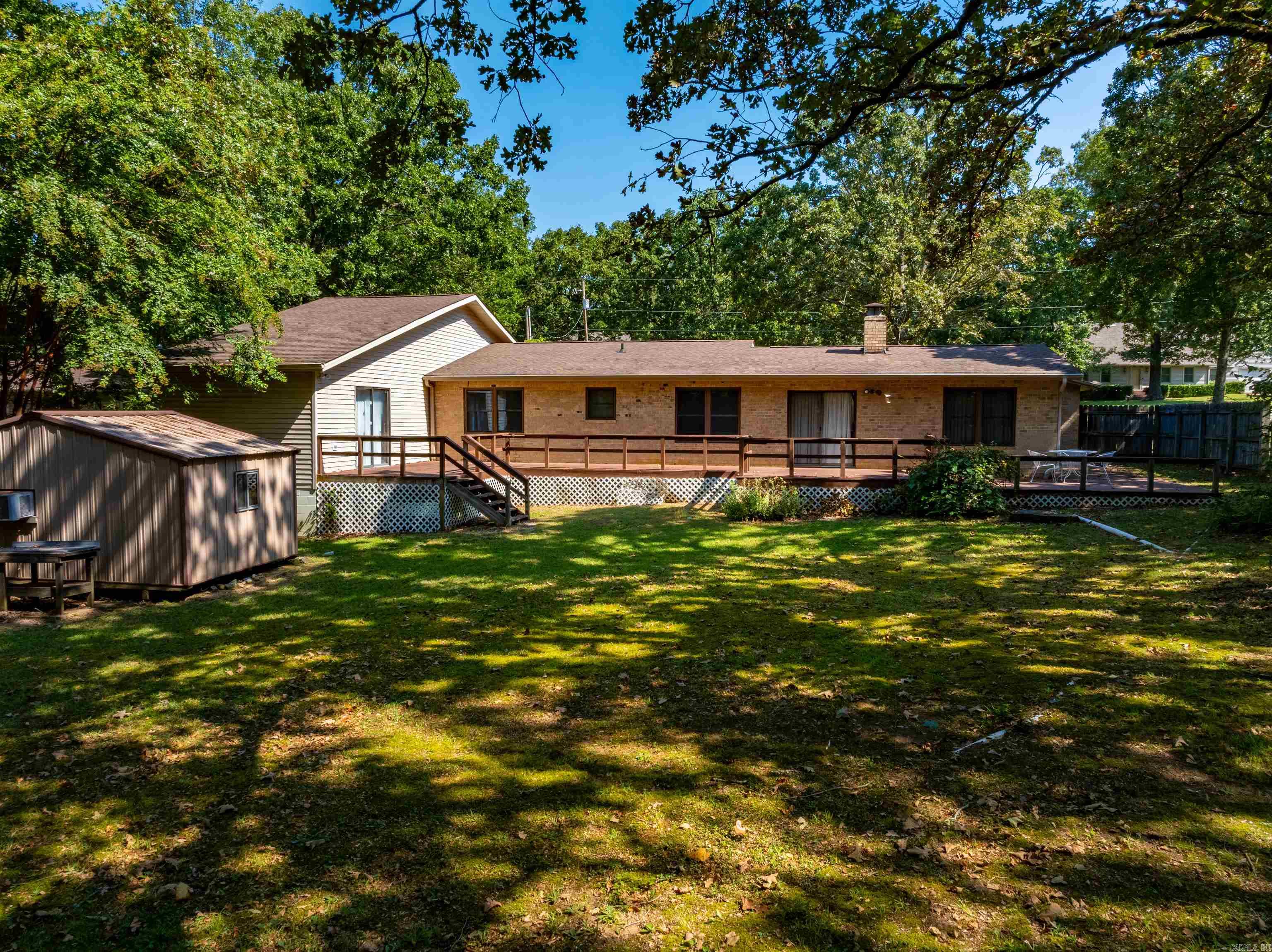BRYANT WOODLAND HGTS - Residential