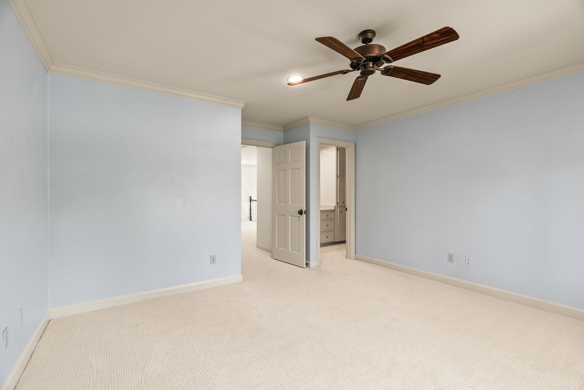 CHENAL VALLEY BRETAGNE CIRCLE - Residential