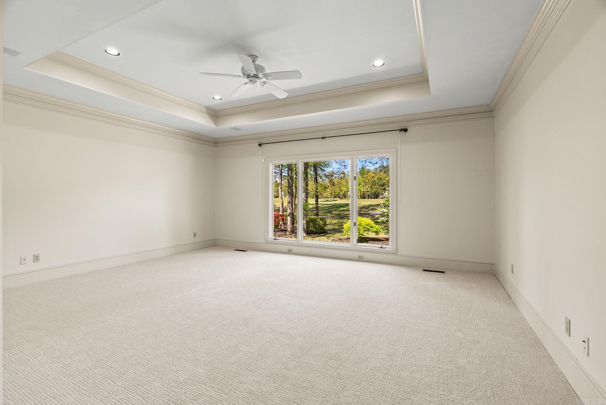 CHENAL VALLEY BRETAGNE CIRCLE - Residential