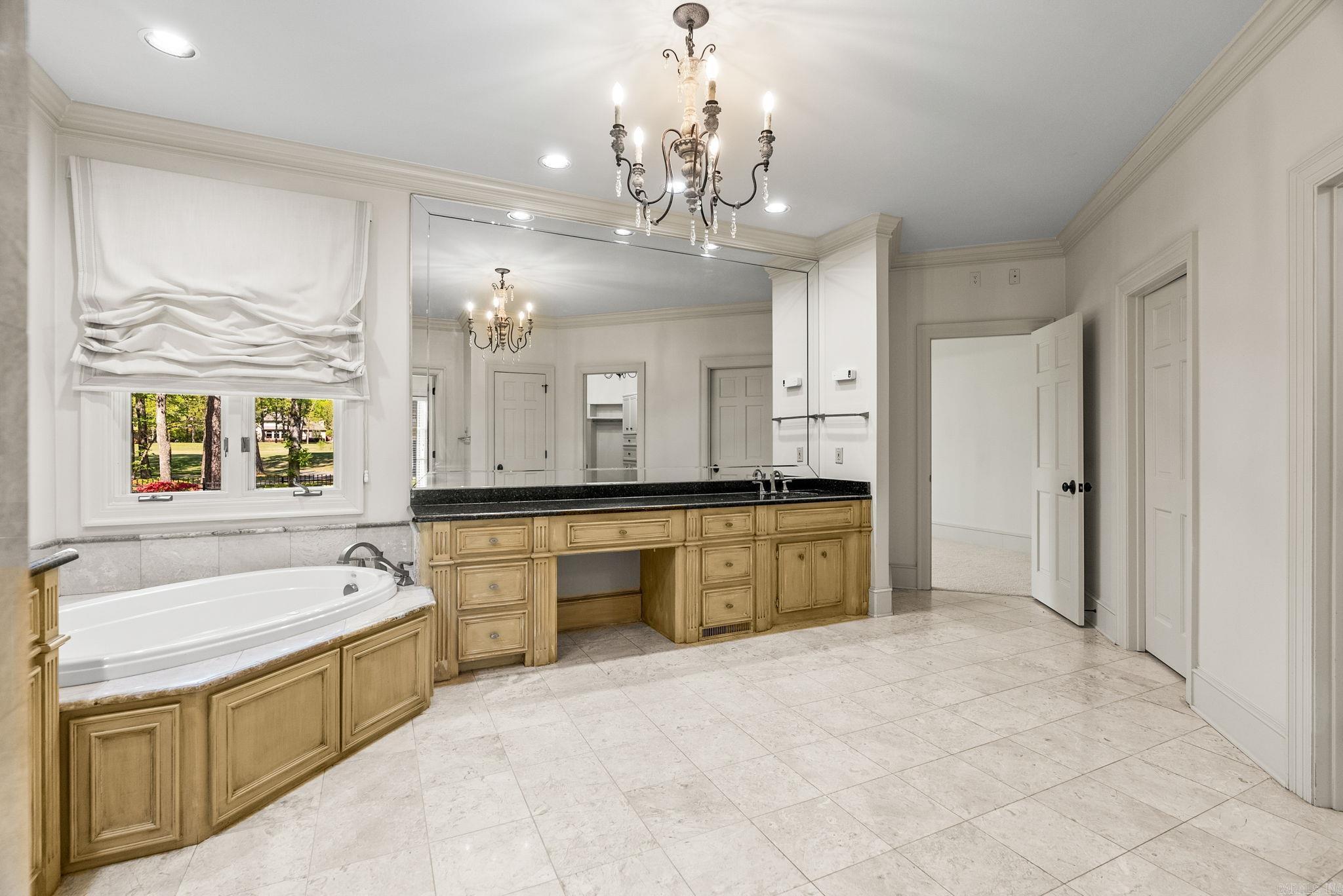 CHENAL VALLEY BRETAGNE CIRCLE - Residential