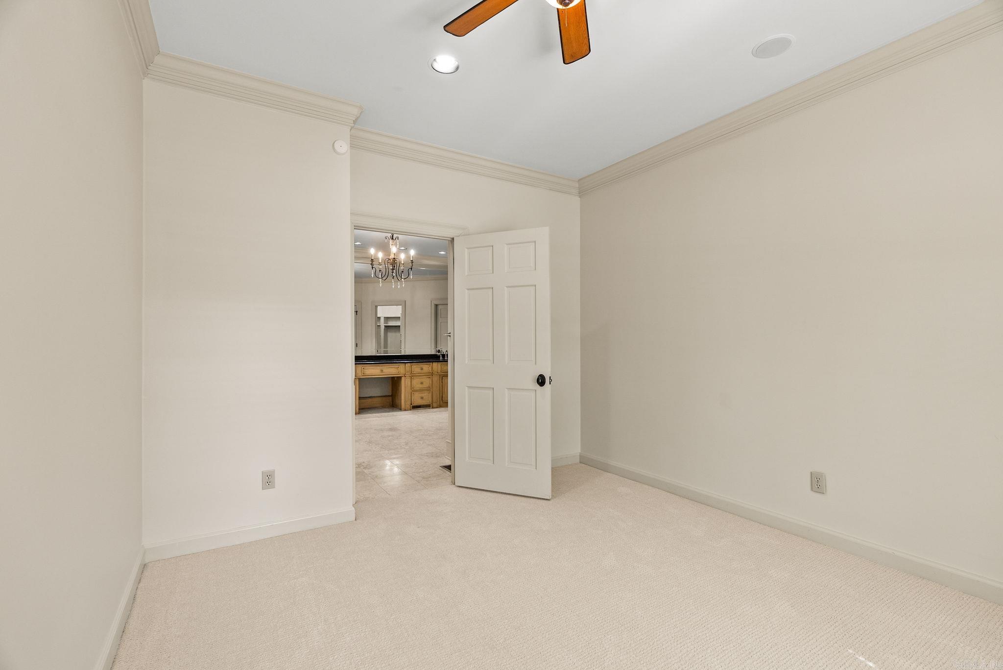 CHENAL VALLEY BRETAGNE CIRCLE - Residential