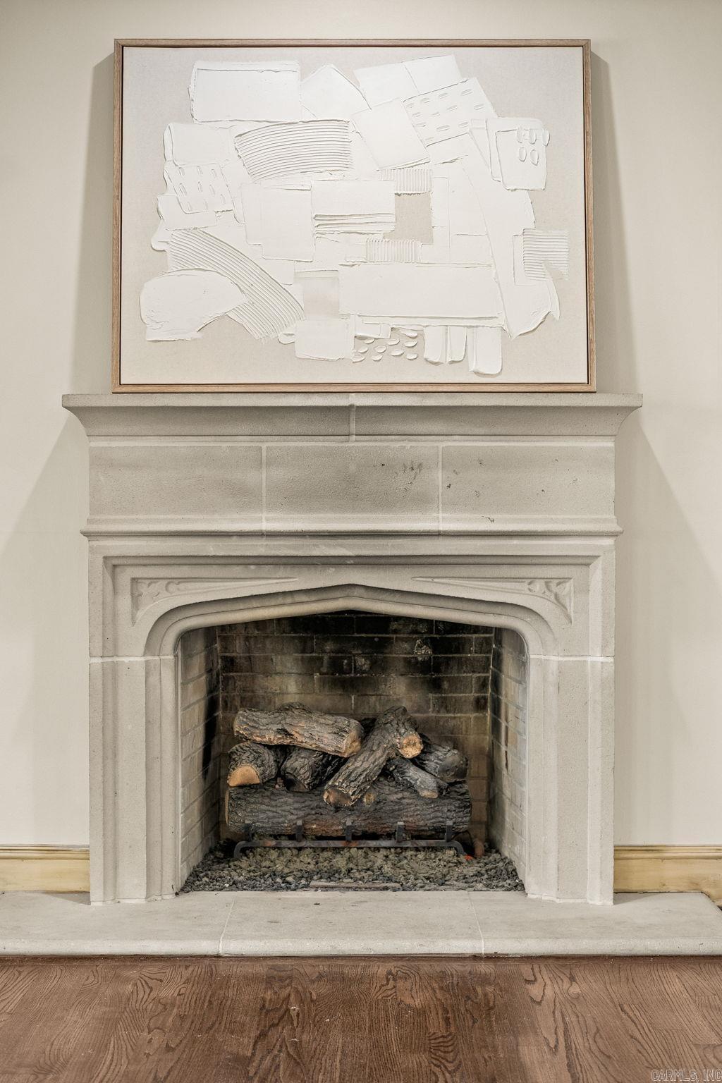 CHENAL VALLEY BRETAGNE CIRCLE - Residential