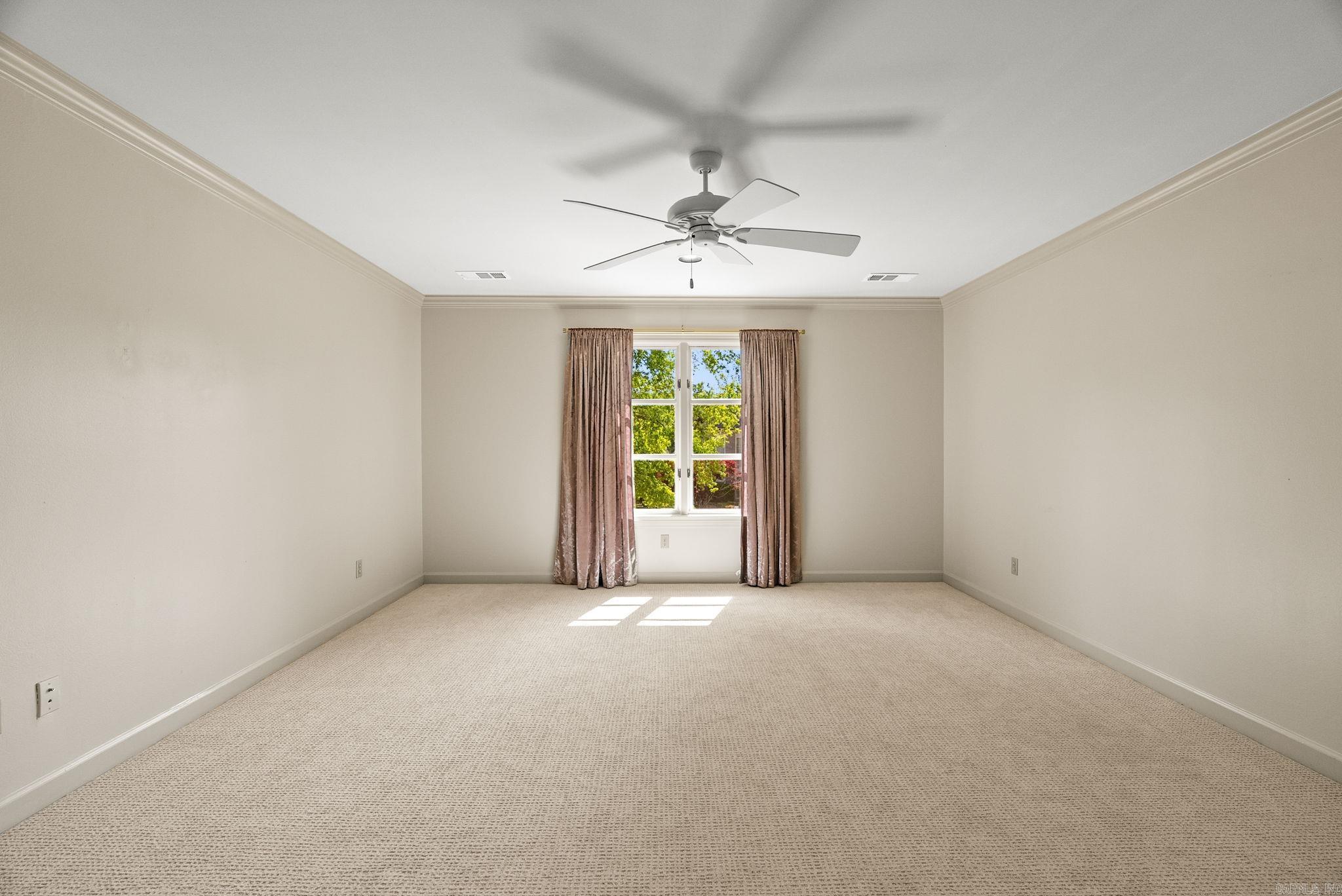 CHENAL VALLEY BRETAGNE CIRCLE - Residential