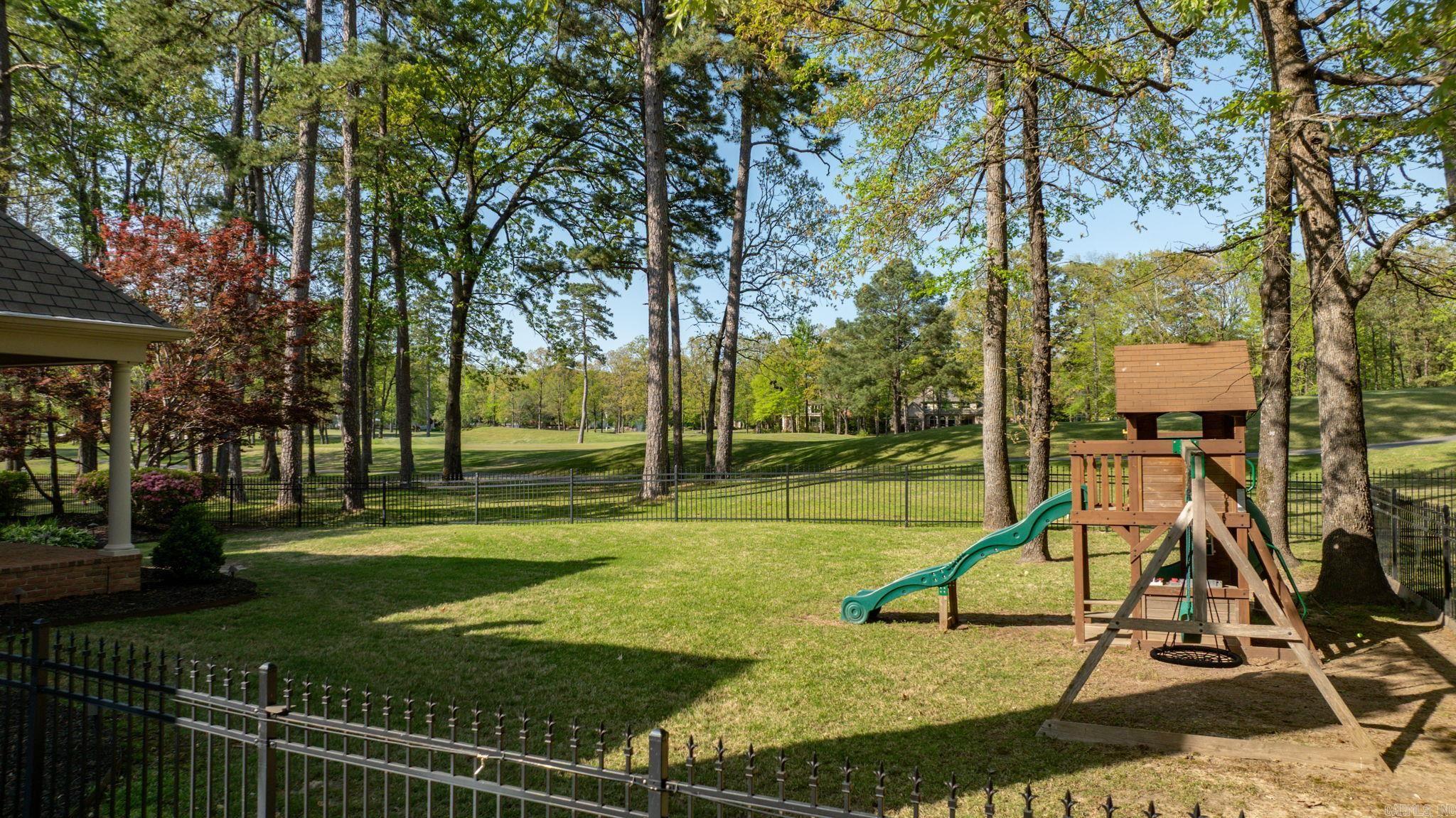 CHENAL VALLEY BRETAGNE CIRCLE - Residential