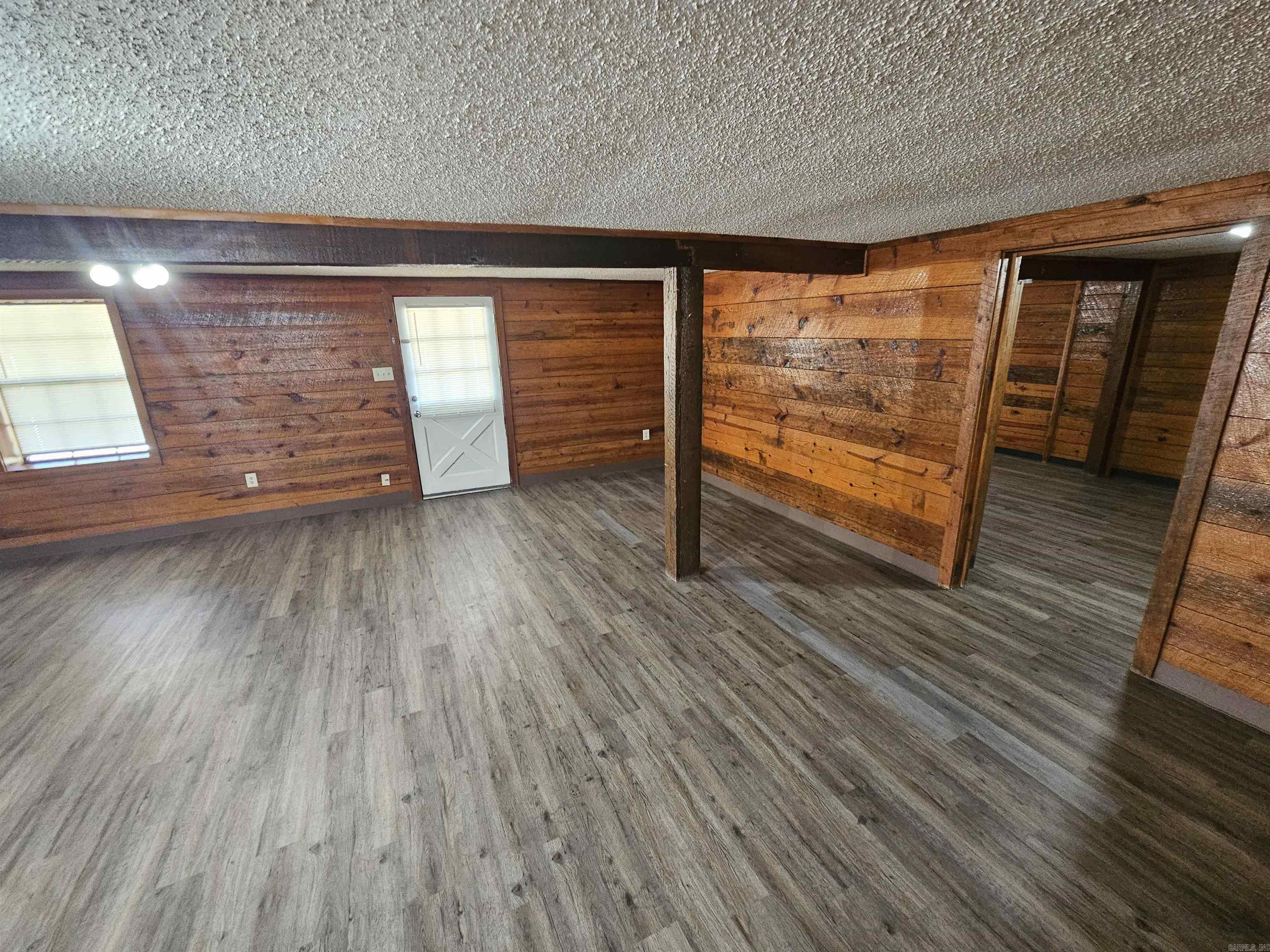 Metes & Bounds - Residential Lease