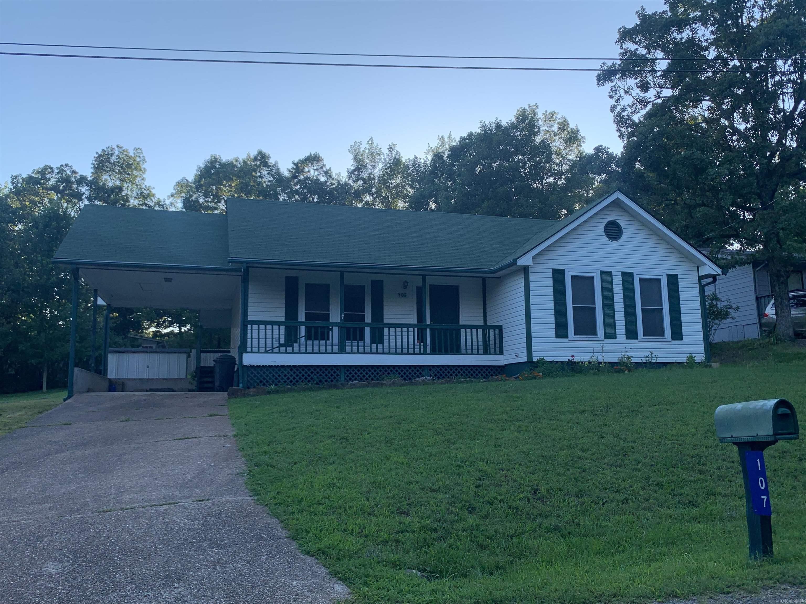 Chelesa Glade - Residential Lease