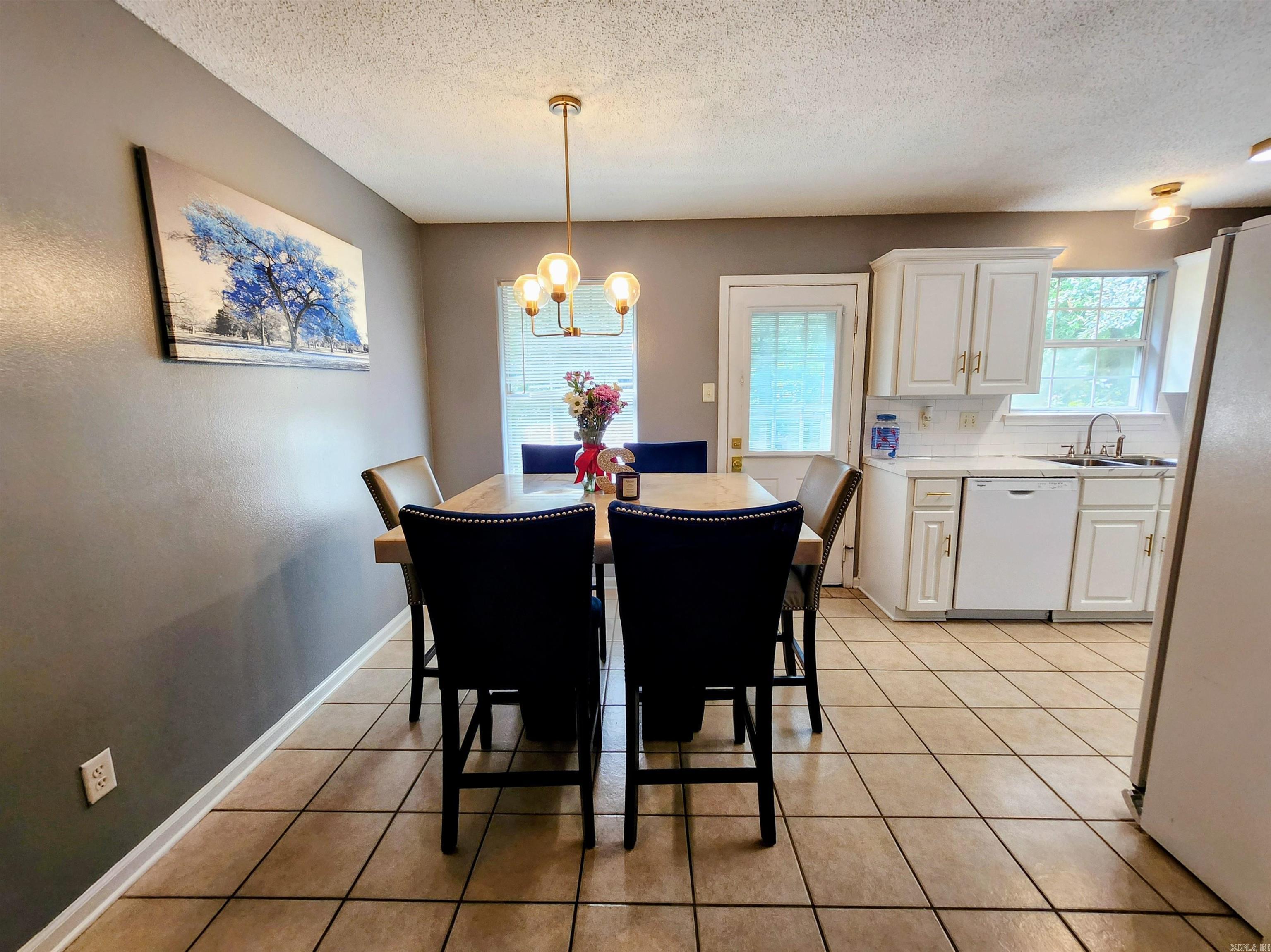 SANDALWOOD - Residential