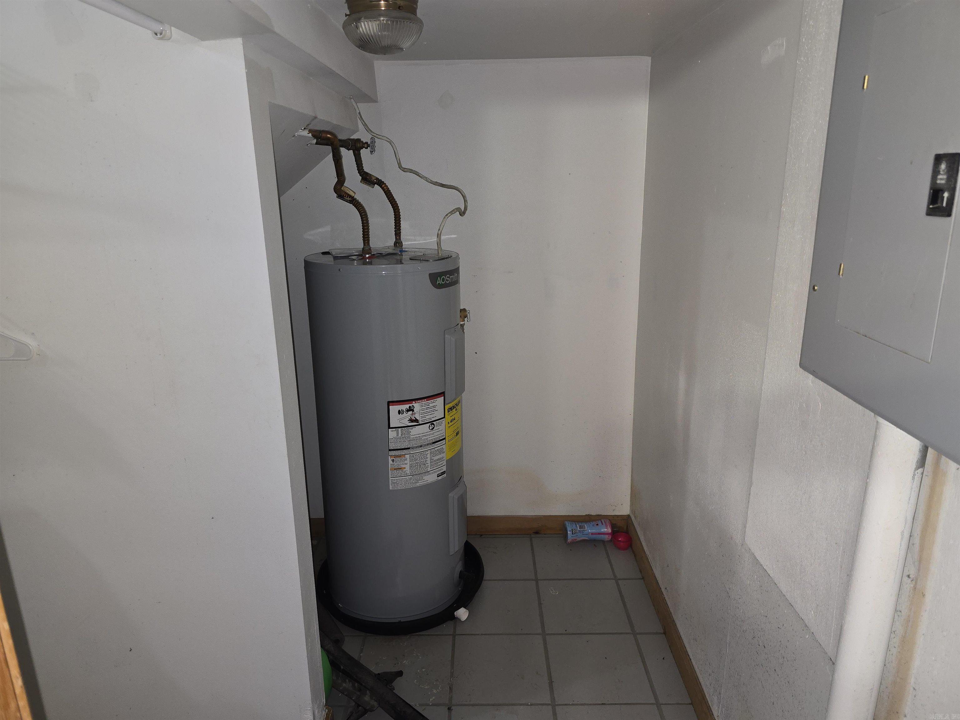 EDGEHILL TOWNHOMES ADDN - Residential