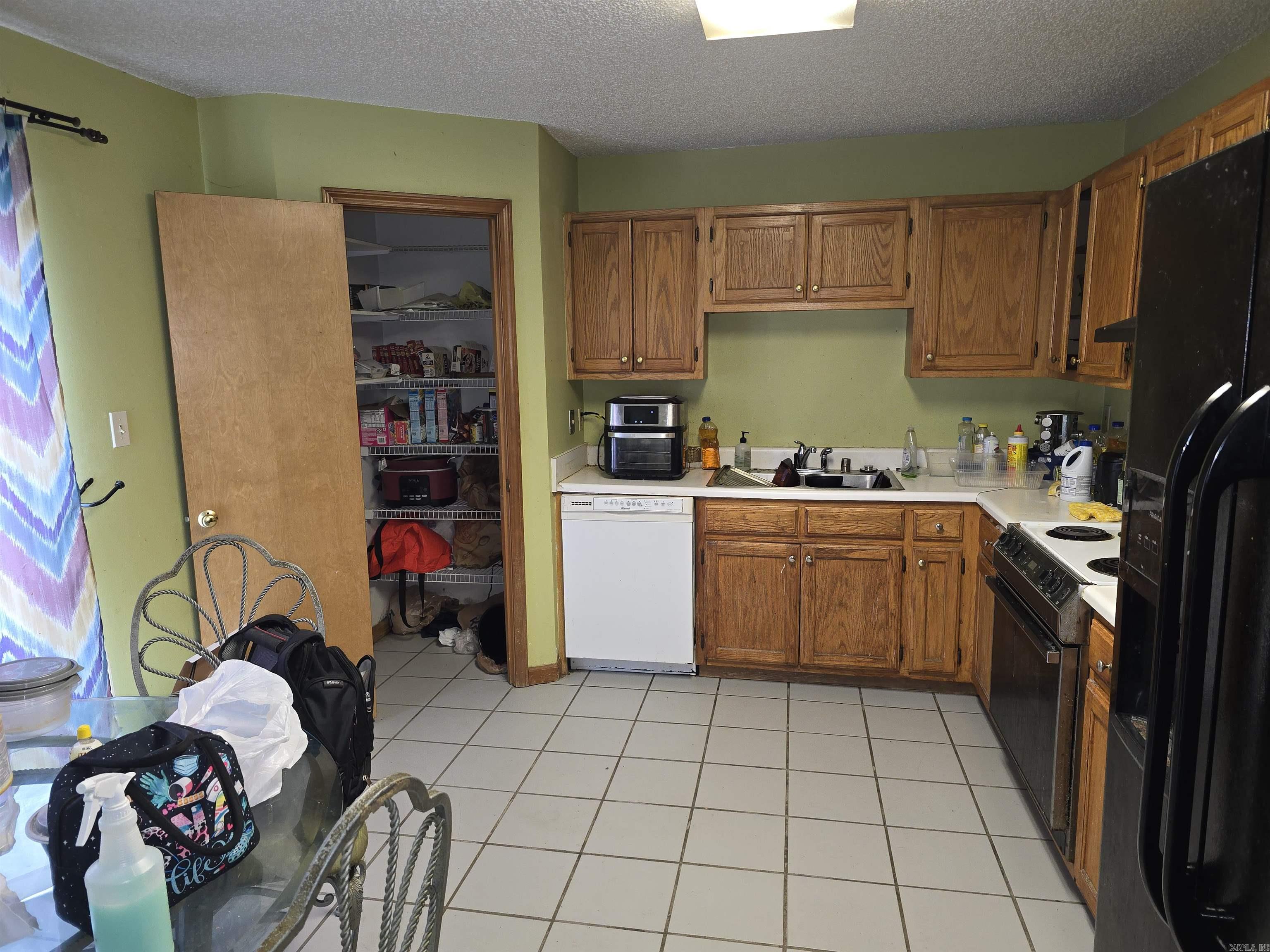 EDGEHILL TOWNHOMES ADDN - Residential