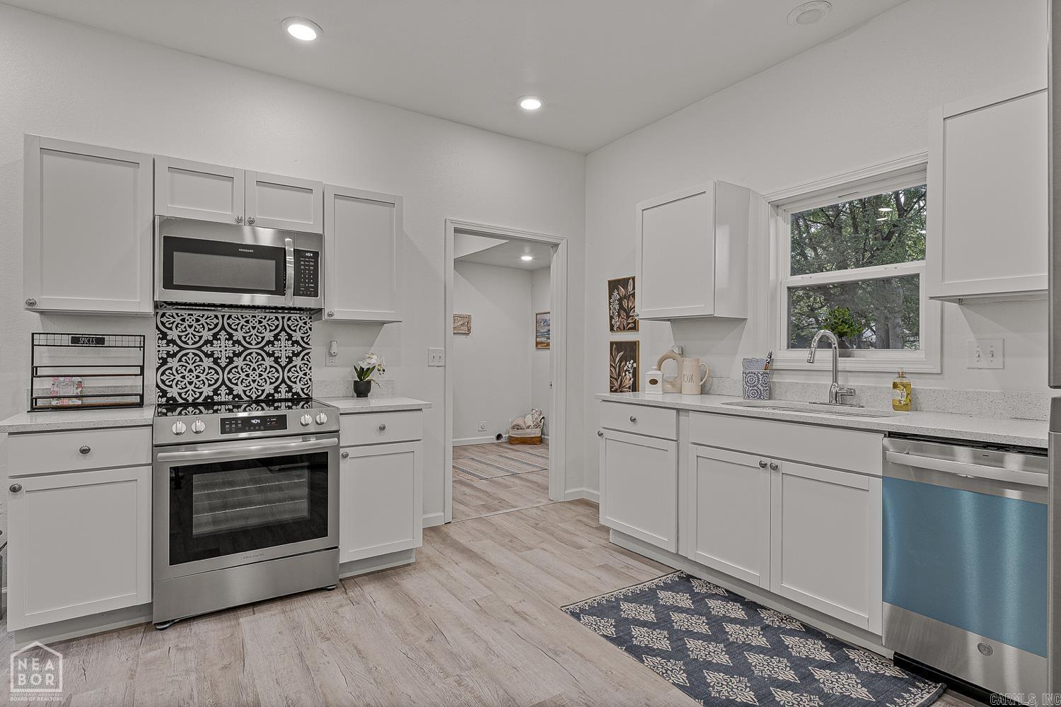 Pruett 2nd - Residential