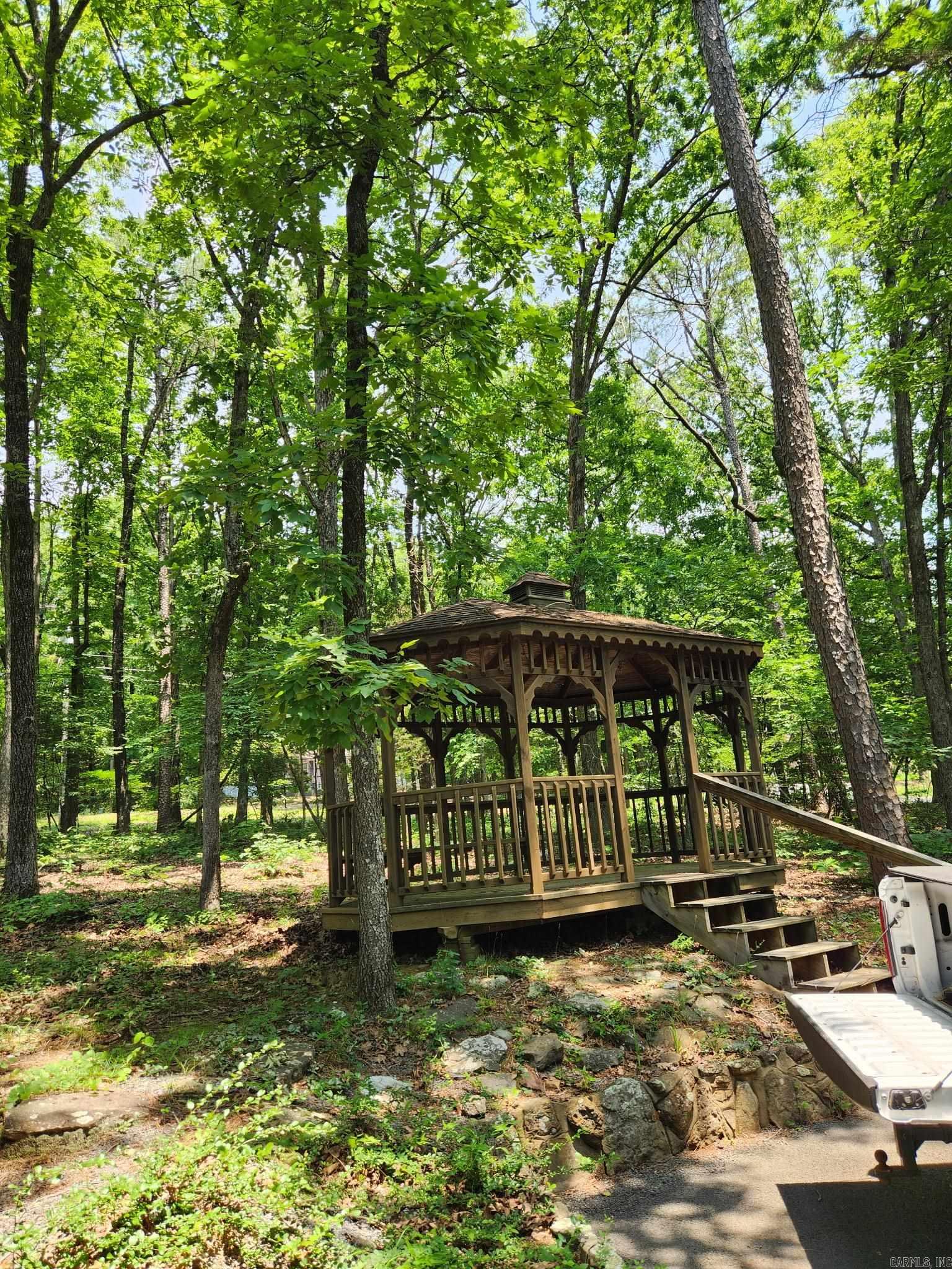 CHELSEA GLADE - Residential