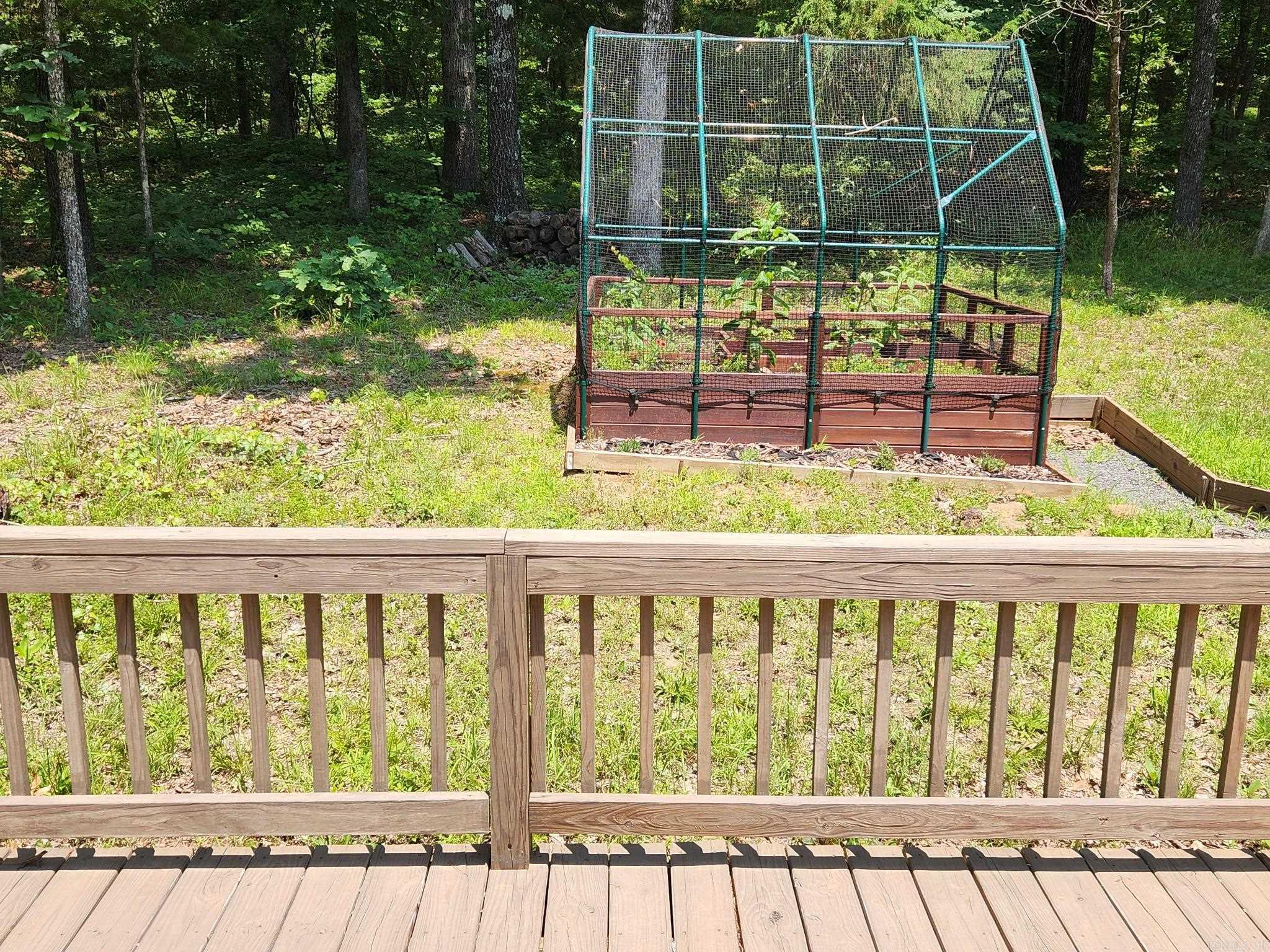 CHELSEA GLADE - Residential