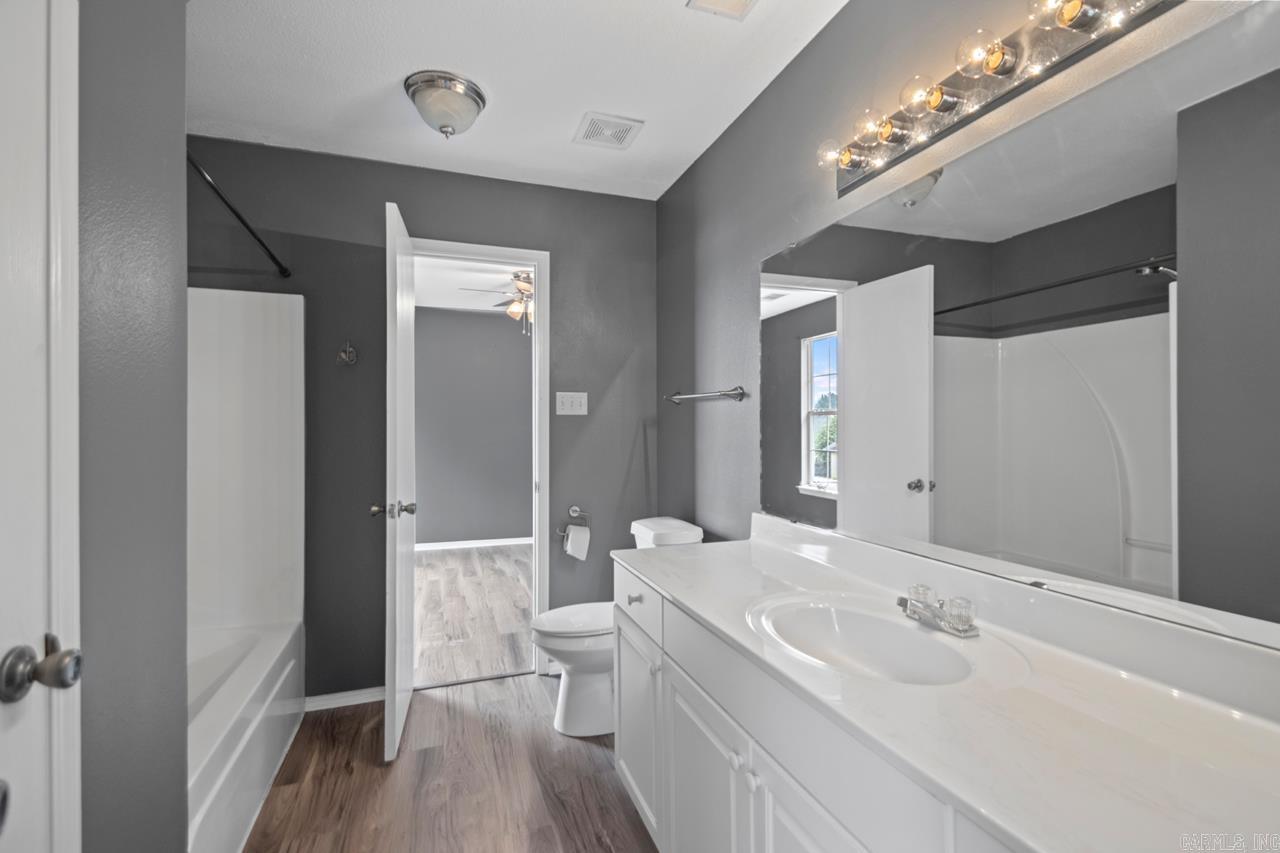 NEW TOWNE VILLAGE - Residential