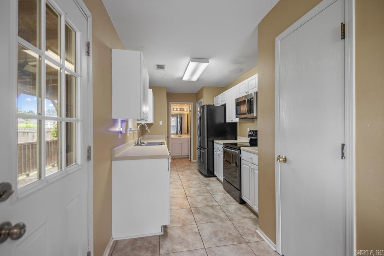 NEW TOWNE VILLAGE - Residential