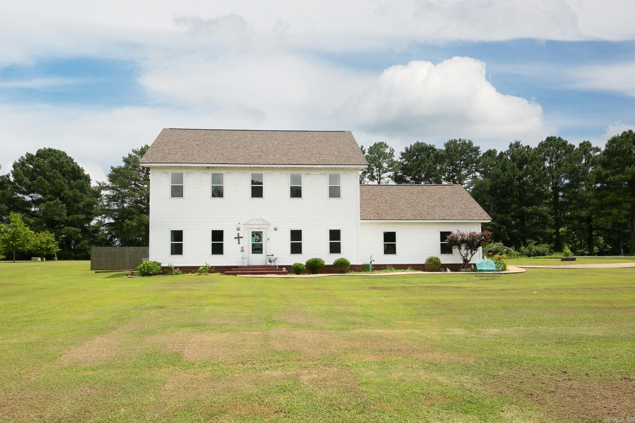 This lovely 3-bedroom, 2.5-bath home sits on over 3 acres in the popular Cabot School District ā perfect for those who want space and privacy. Inside, youāll find a formal dining room that could easily be used as an office, plus a bright eat-in kitchen with butcher block counters, a brand-new wall oven, and a new gas stovetop. The master bedroom has his and hers closets, new flooring, and an updated bathroom with double sinks. The two other bedrooms share a Jack-and-Jill bathroom, great for families. Outside, enjoy the covered back porch overlooking the backyard with an above-ground pool, a wooden privacy fence, an established garden, and a shed with electricity ā plenty of space for storage or hobbies. If youāre looking for a comfortable, spacious home in a great school district with plenty of room to spread out, this oneās worth a look!