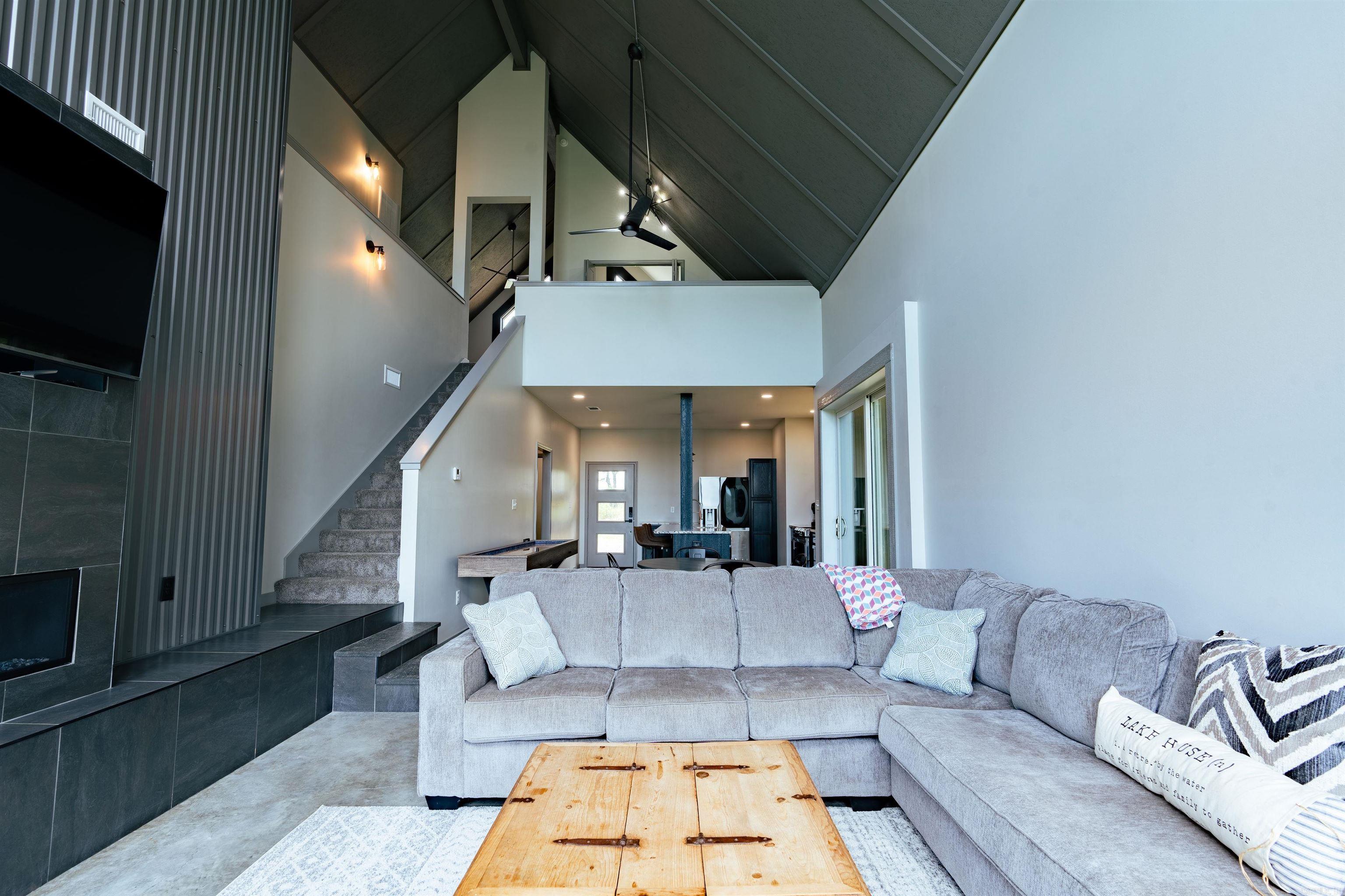 Raynors Ridge - Residential