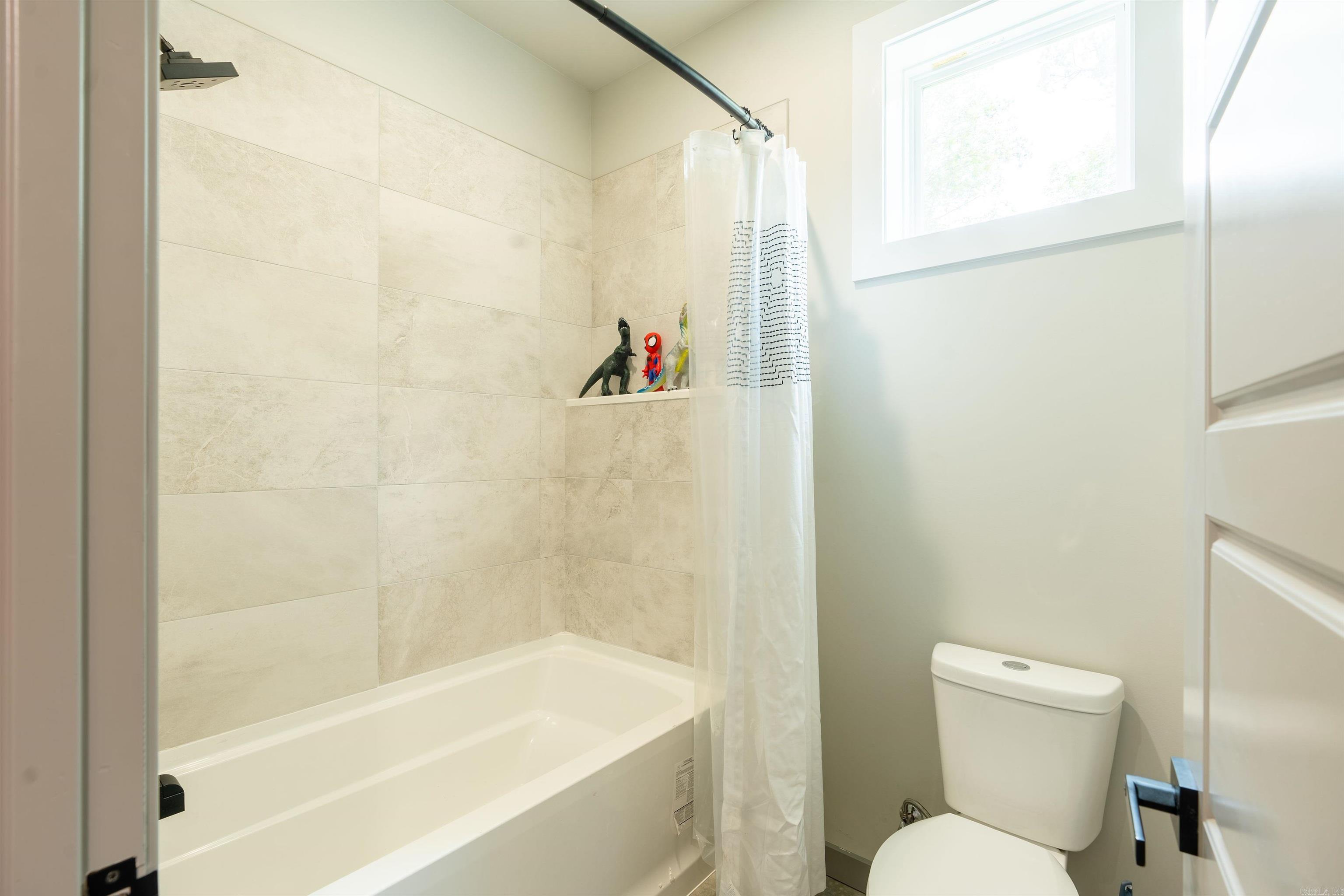 Raynors Ridge - Residential