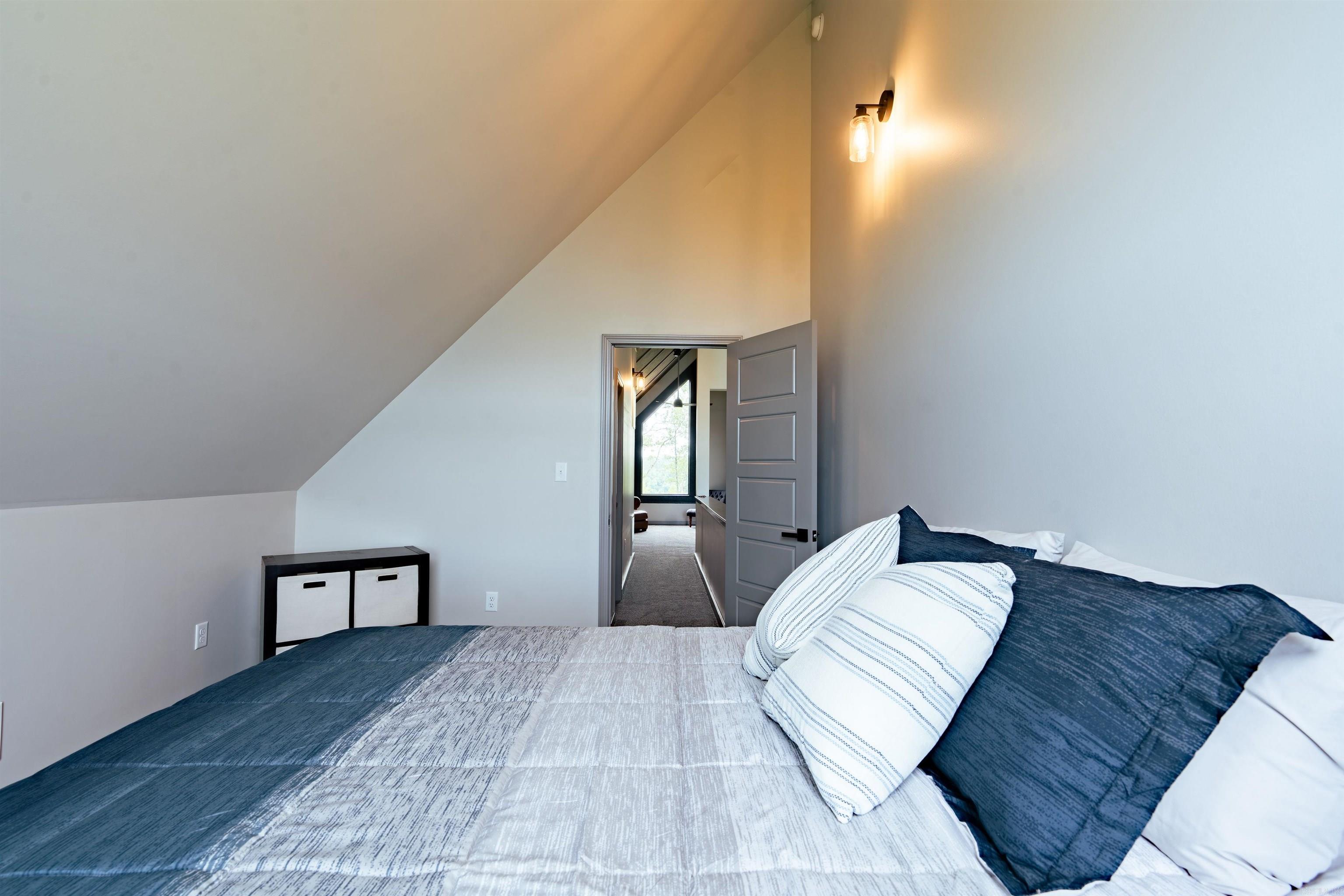 Raynors Ridge - Residential