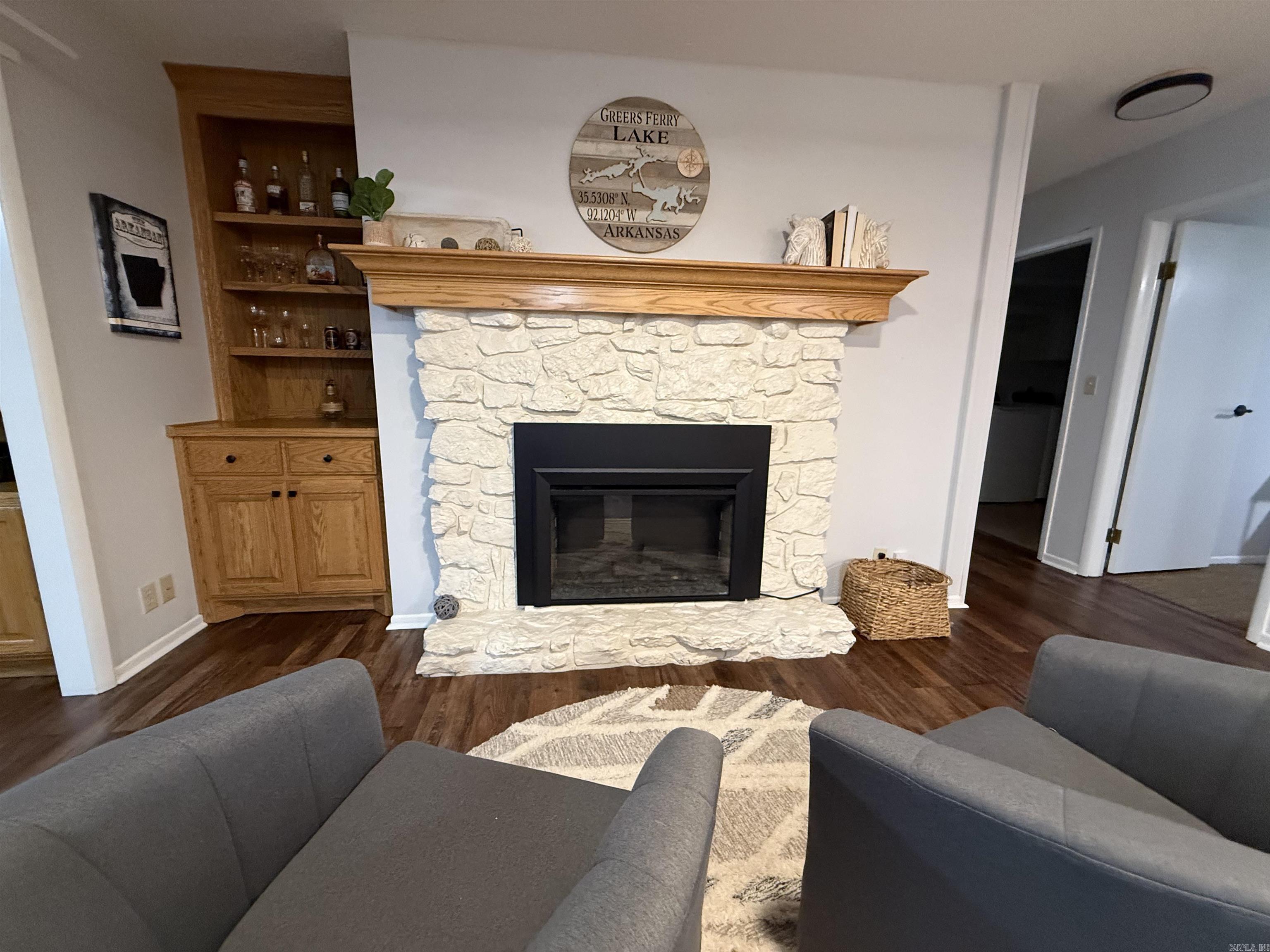 Lakewood Hills Condo - Residential