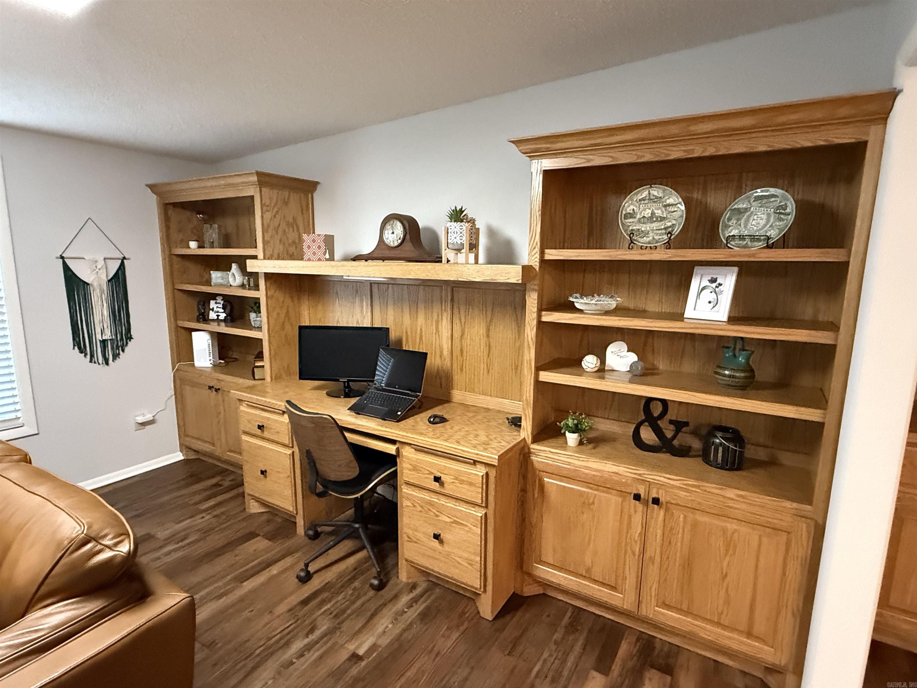 Lakewood Hills Condo - Residential