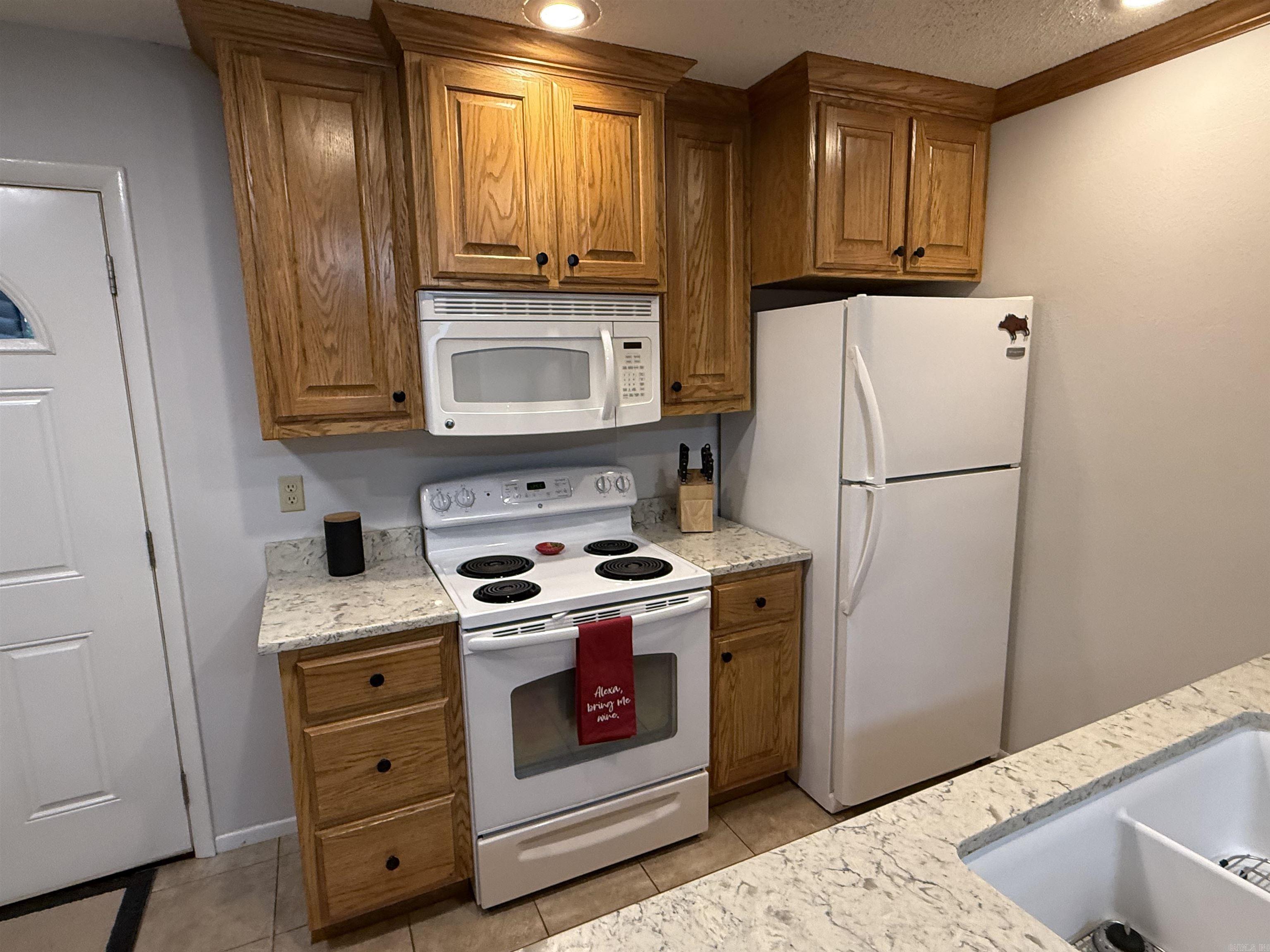 Lakewood Hills Condo - Residential