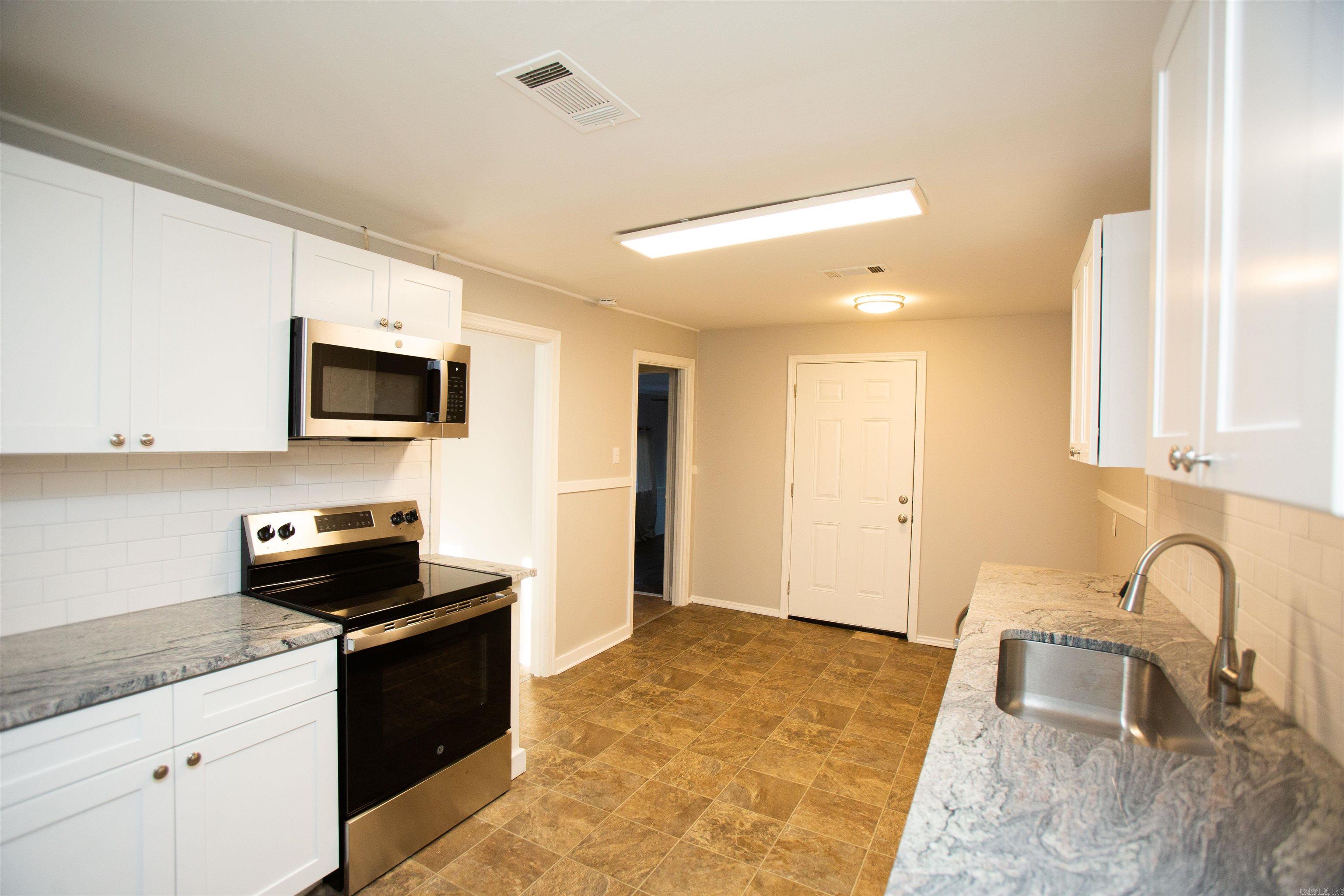 Bracks - Residential Lease