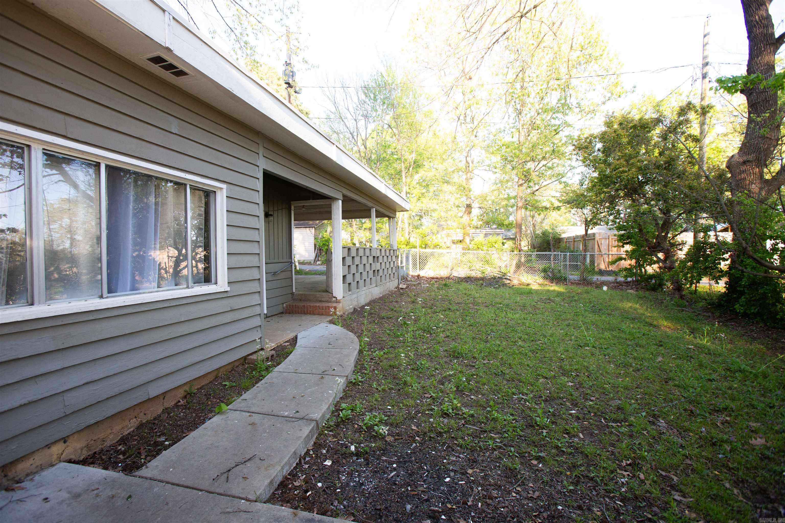 Bracks - Residential Lease