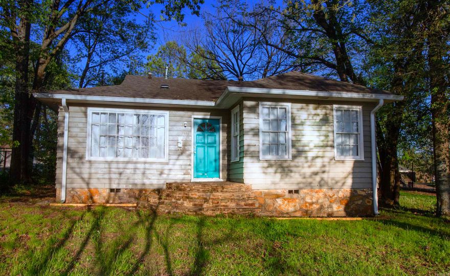 Totally renovated 3BD/1BA right across from UALR ideal for college students or young professionals. Living room has lots of windows letting in tons of natural light. Granite countertops in kitchen. Separate dining room perfect for enjoying meals with family or friends. Carpet in bedrooms. Partially fenced yard. This property is managed by Hoffman Team so beware of scammers - we will never ask you to Cashapp us money. The lease for this property is for 18 months to 2 years with a 3% increase after the first year. Income must be 3x the amount of rent. Deposit, first month’s rent, and the $50 administration fee due before move in. This property does not accept section 8.