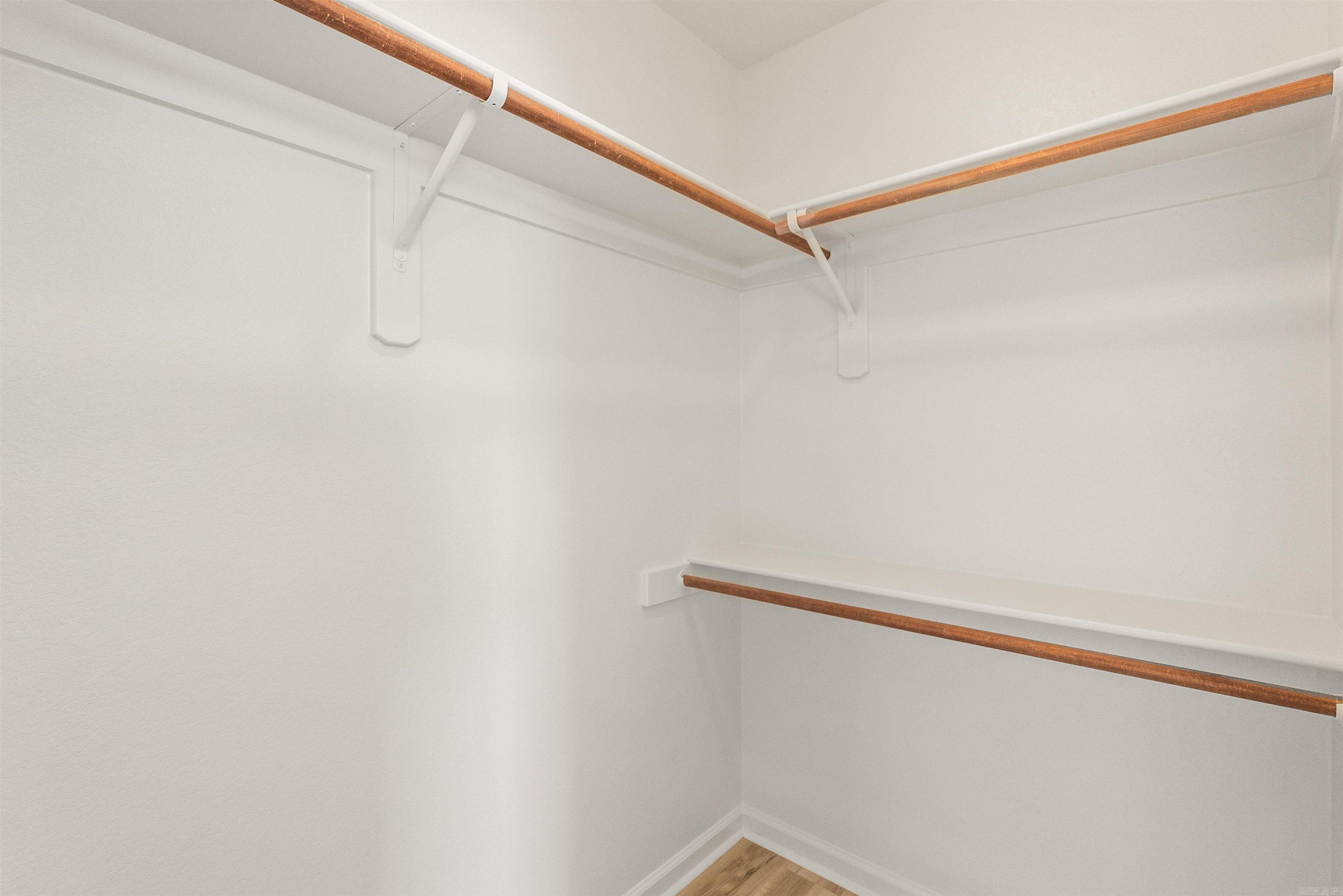 CROSS CREEK - Residential