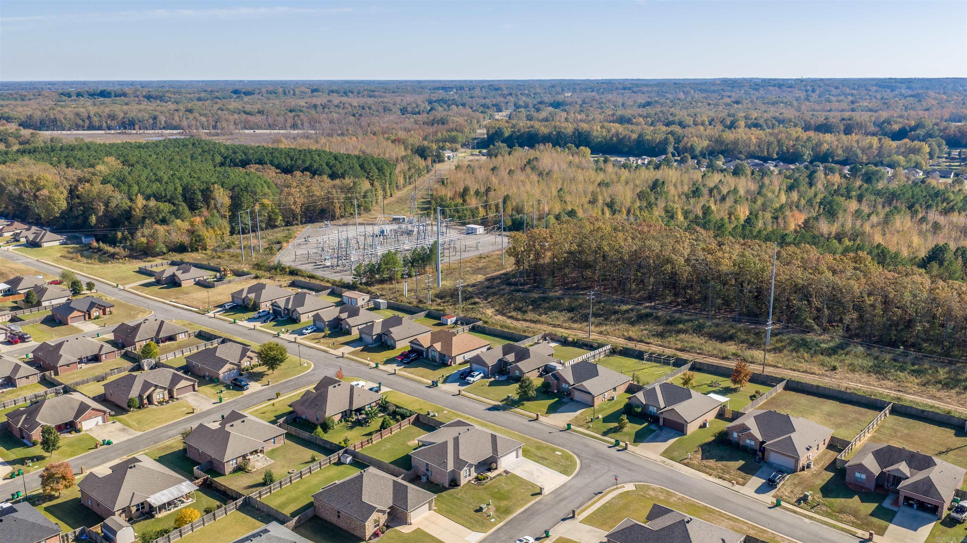 CROSS CREEK - Residential