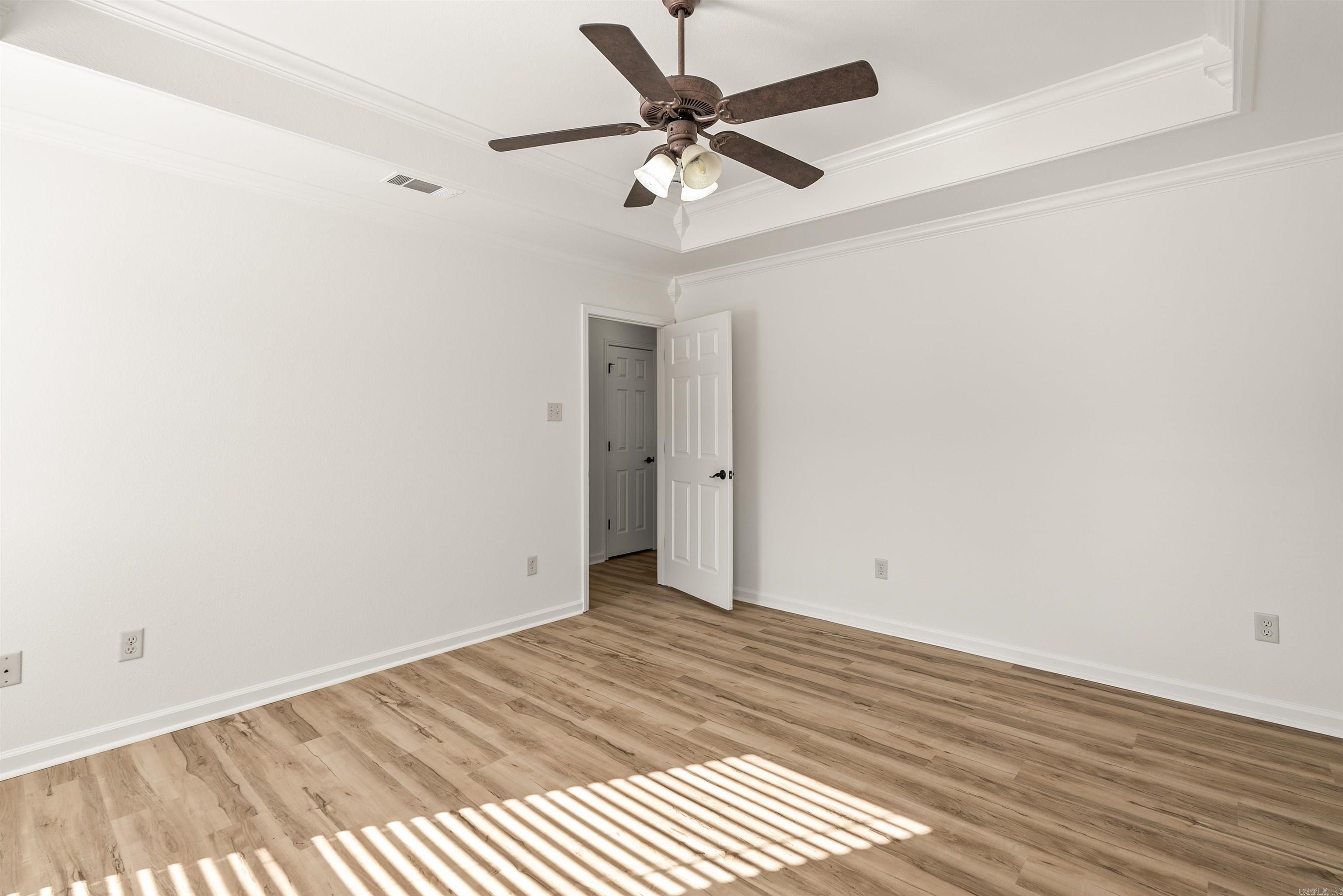 CROSS CREEK - Residential