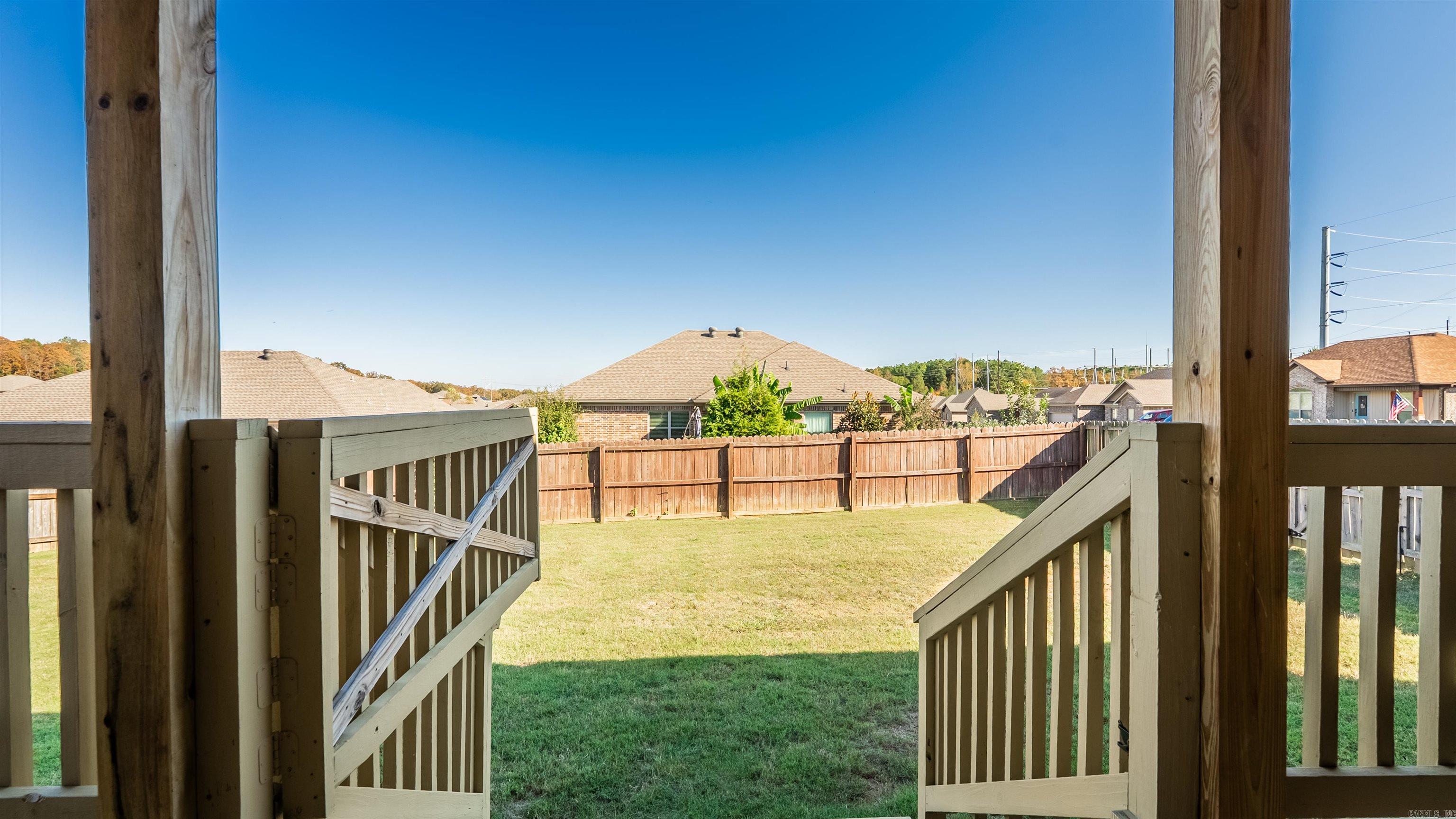 CROSS CREEK - Residential