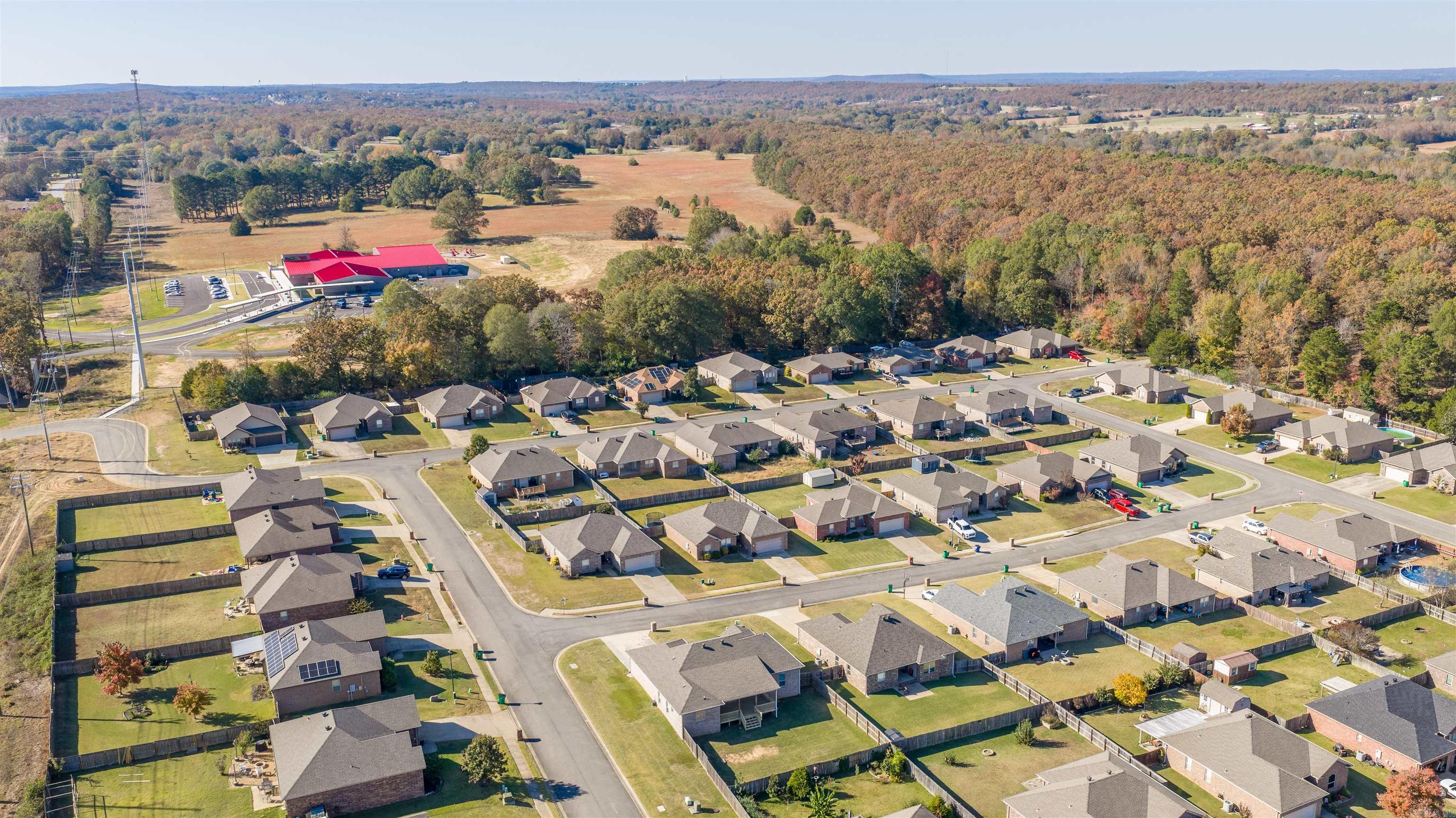 CROSS CREEK - Residential