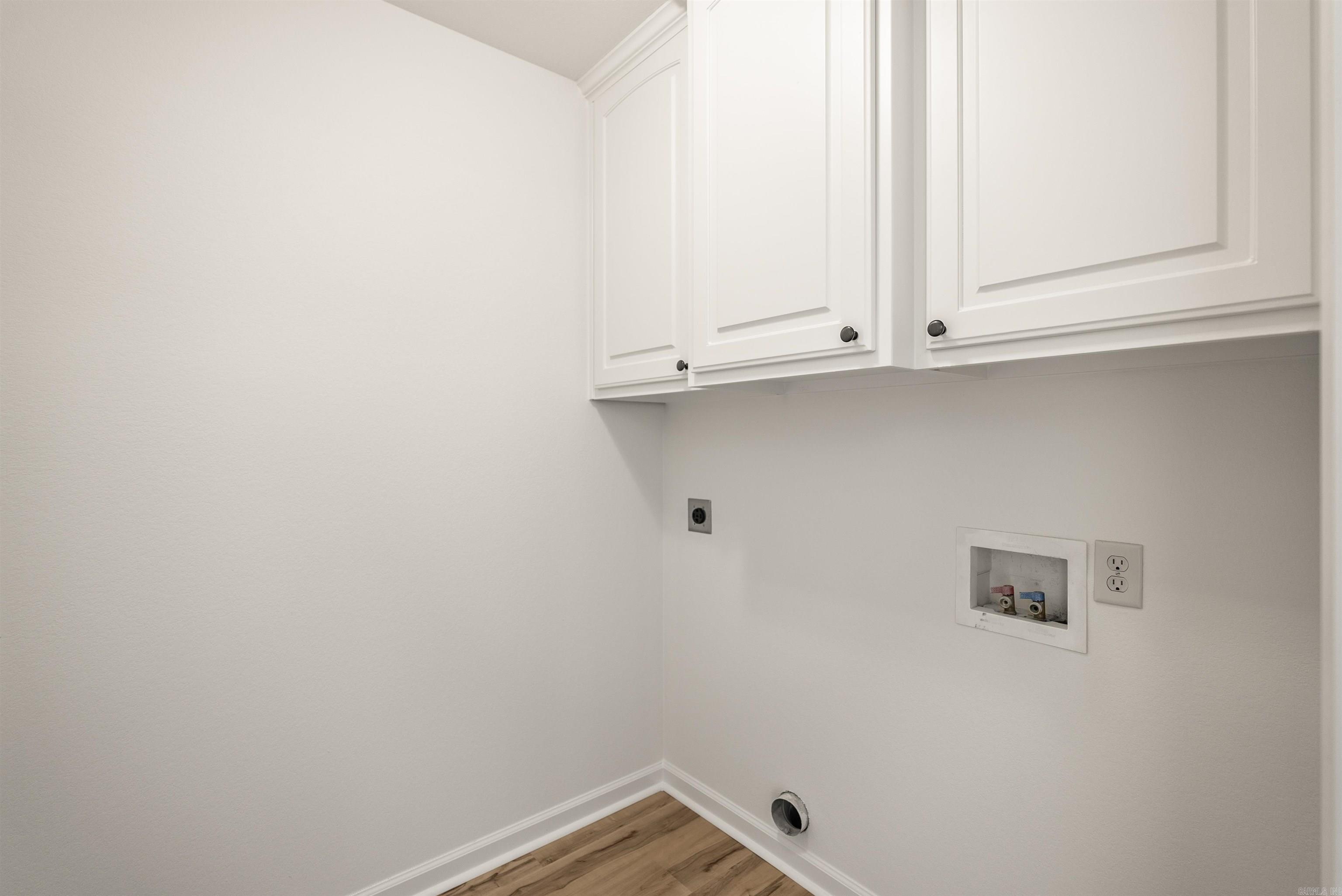 CROSS CREEK - Residential