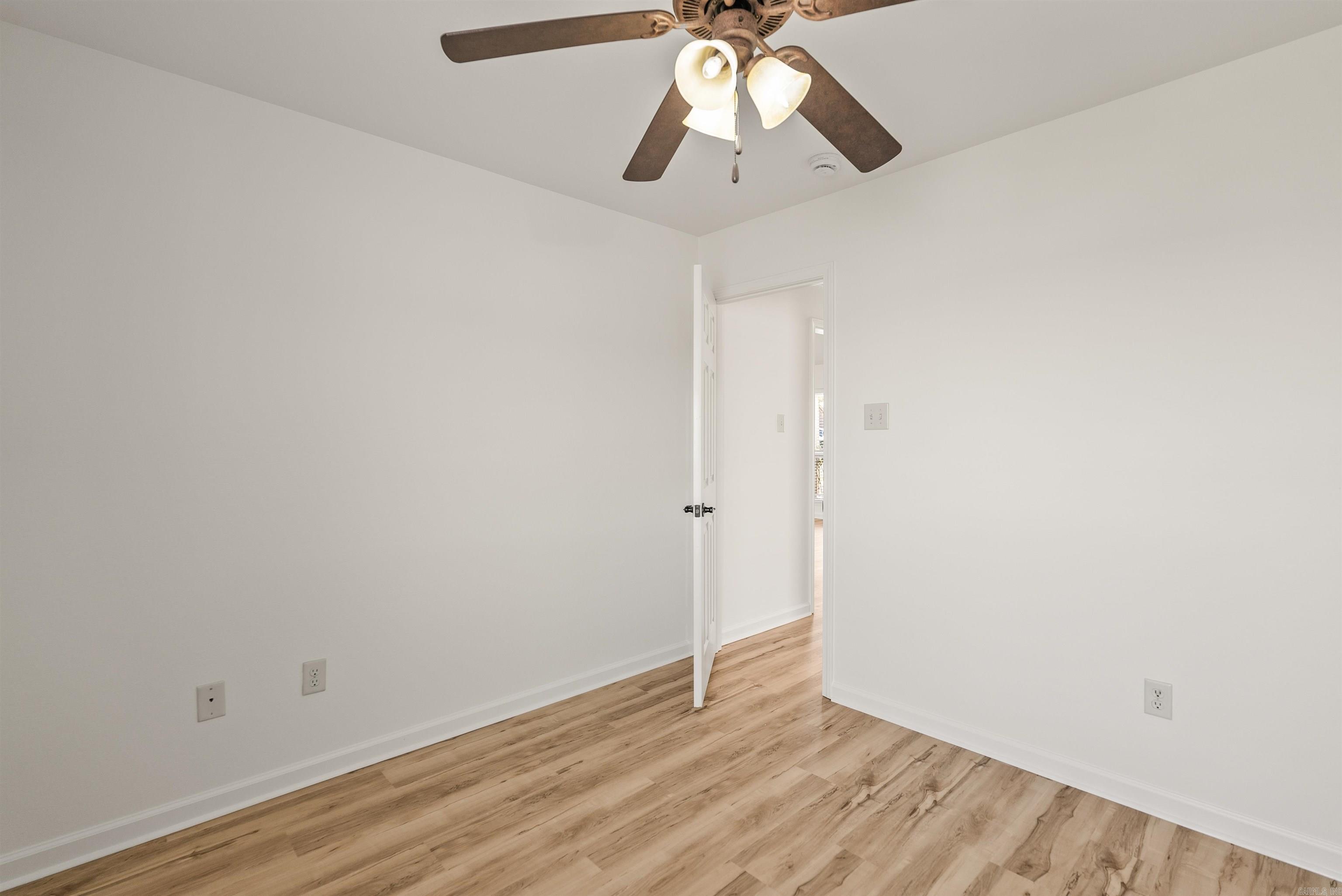 CROSS CREEK - Residential