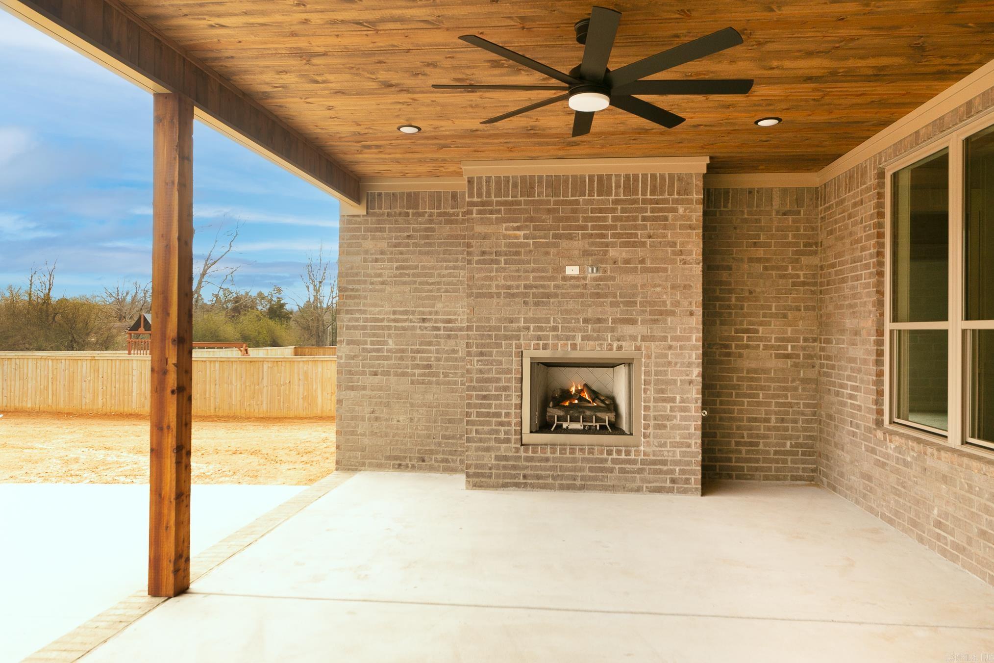 AUGUSTA ESTATES - Residential