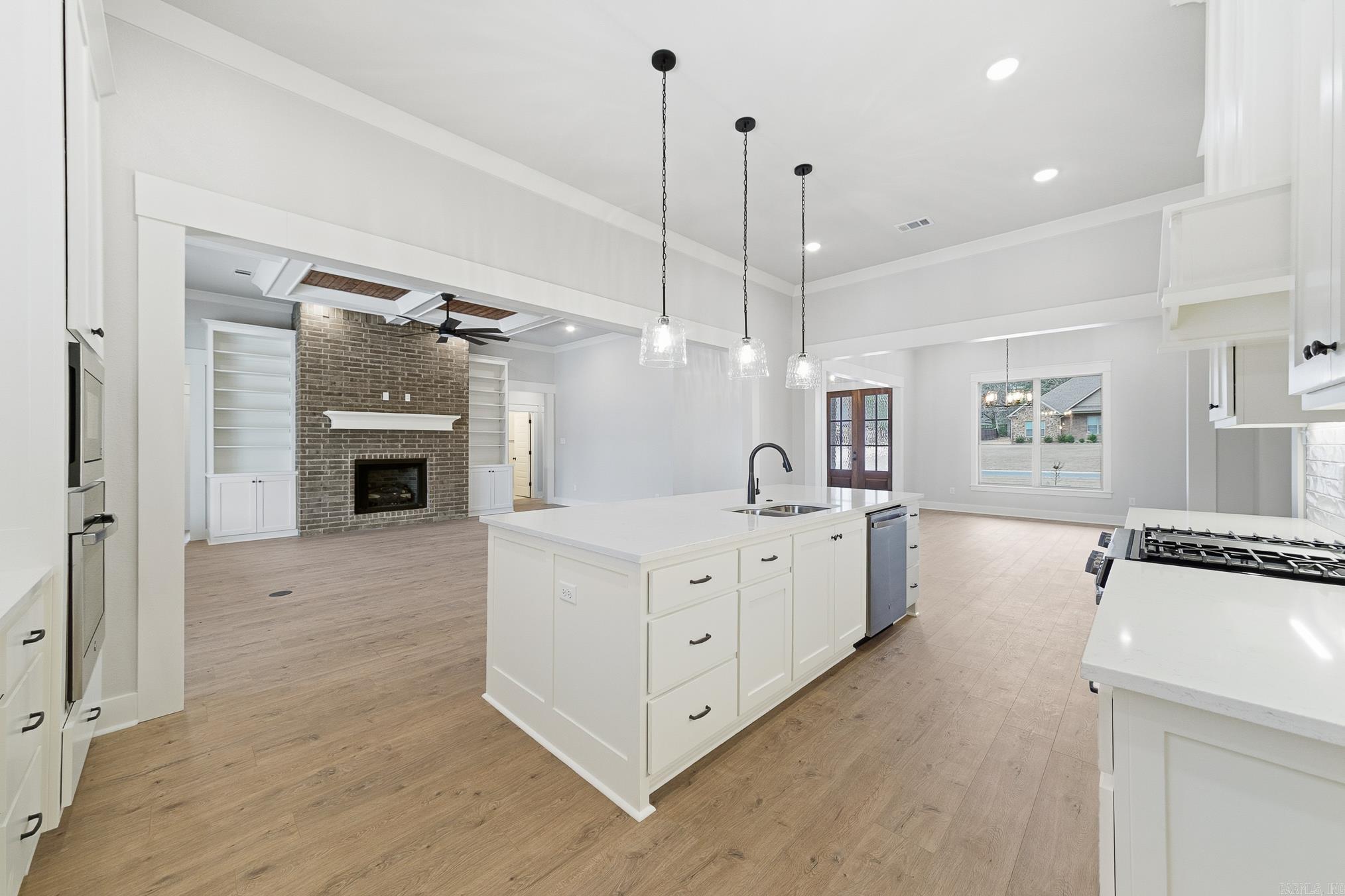 AUGUSTA ESTATES - Residential