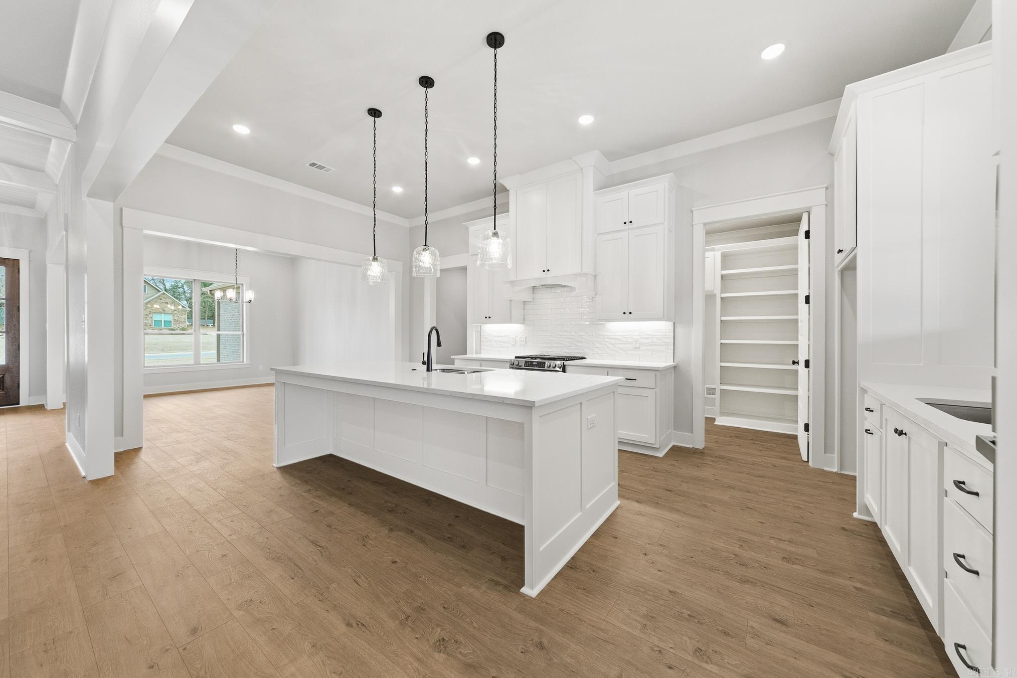 AUGUSTA ESTATES - Residential