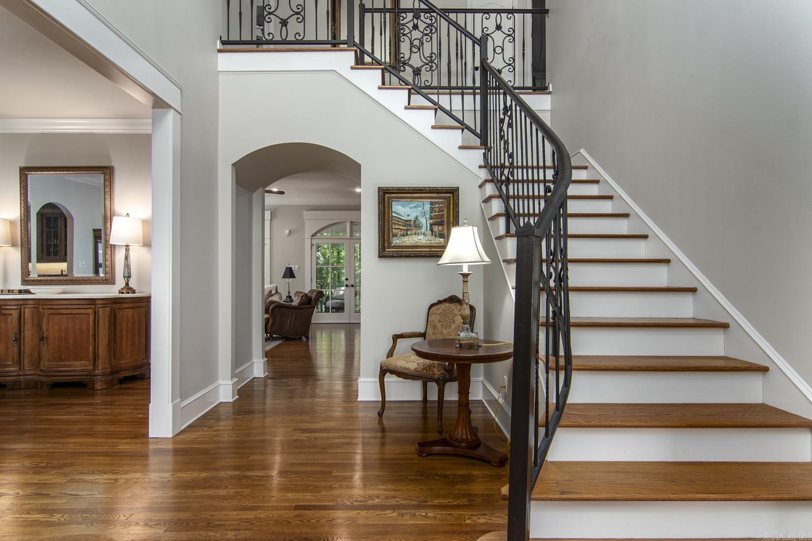 CHENAL VALLEY SOLOGNE CIRCLE - Residential