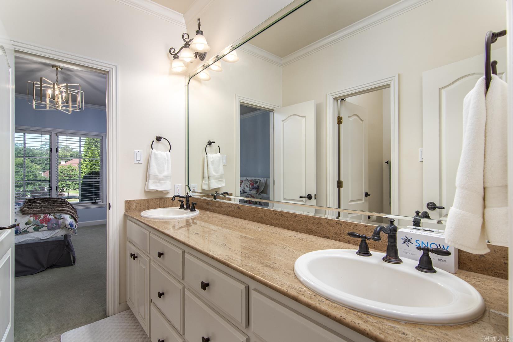 CHENAL VALLEY SOLOGNE CIRCLE - Residential