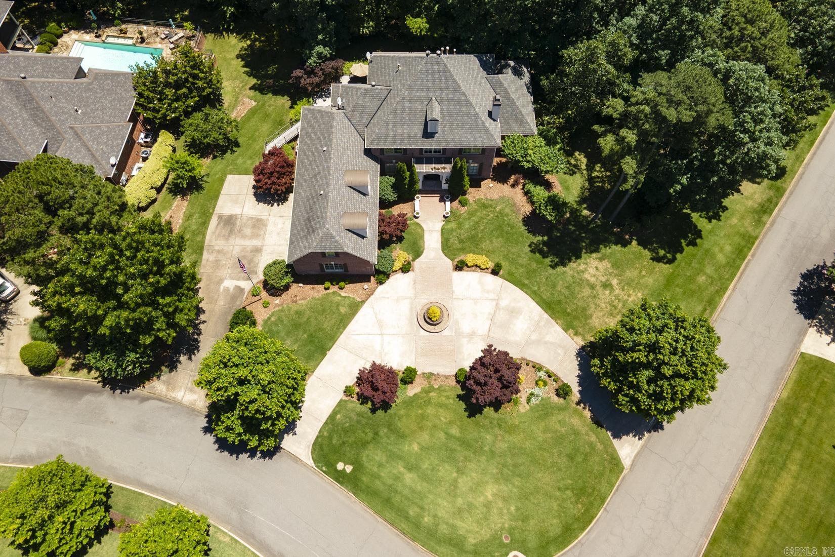 CHENAL VALLEY SOLOGNE CIRCLE - Residential