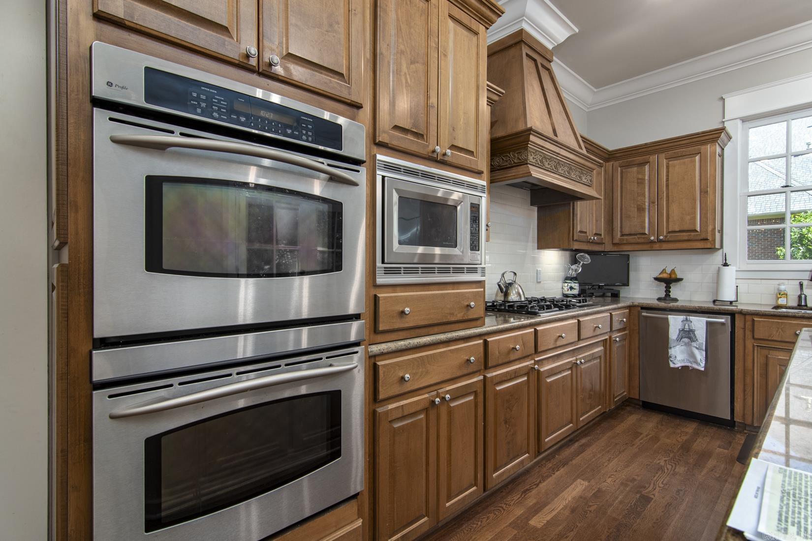 CHENAL VALLEY SOLOGNE CIRCLE - Residential