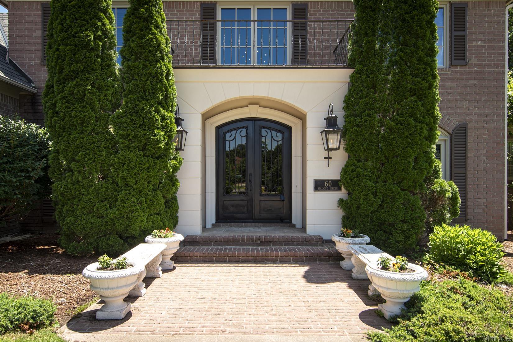 CHENAL VALLEY SOLOGNE CIRCLE - Residential