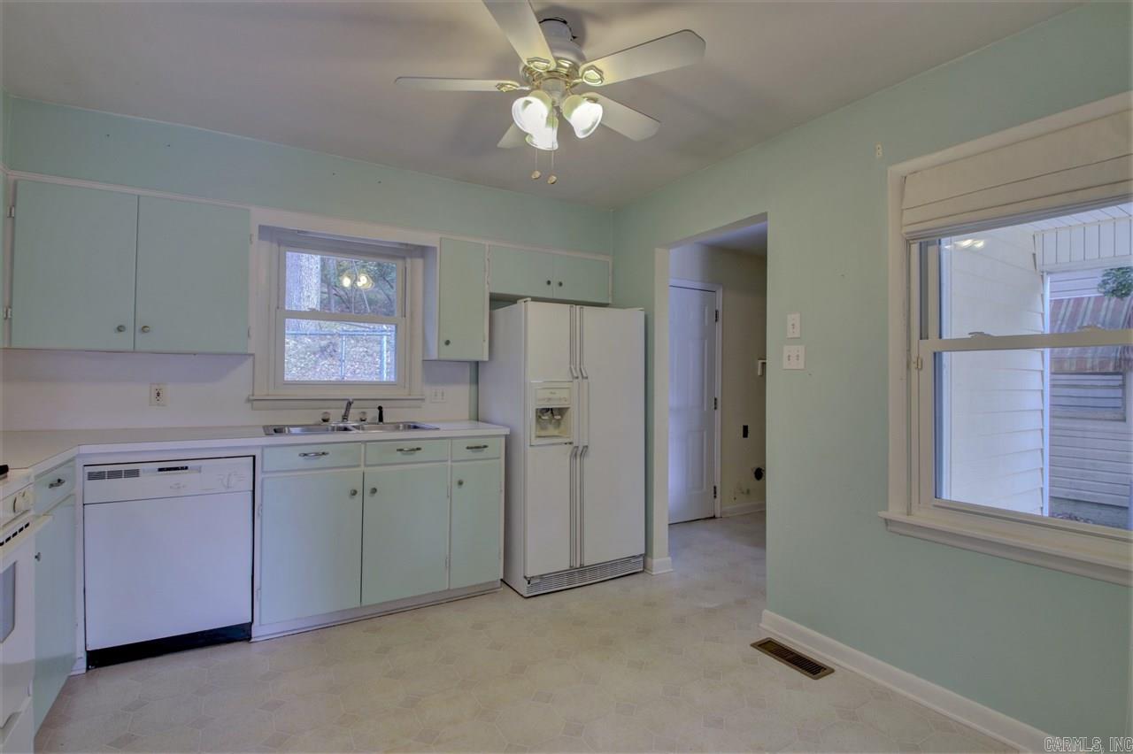 KINGWOOD PLACE - Residential