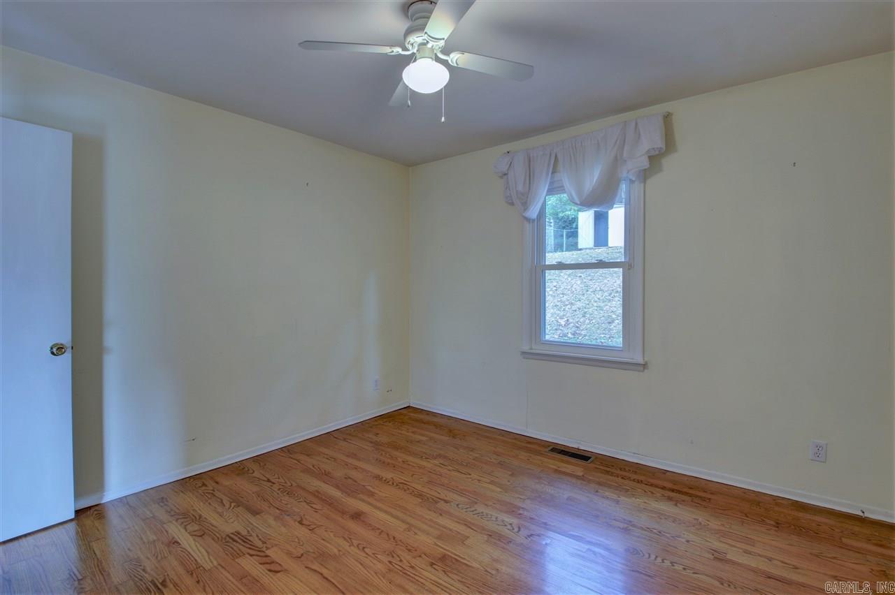 KINGWOOD PLACE - Residential